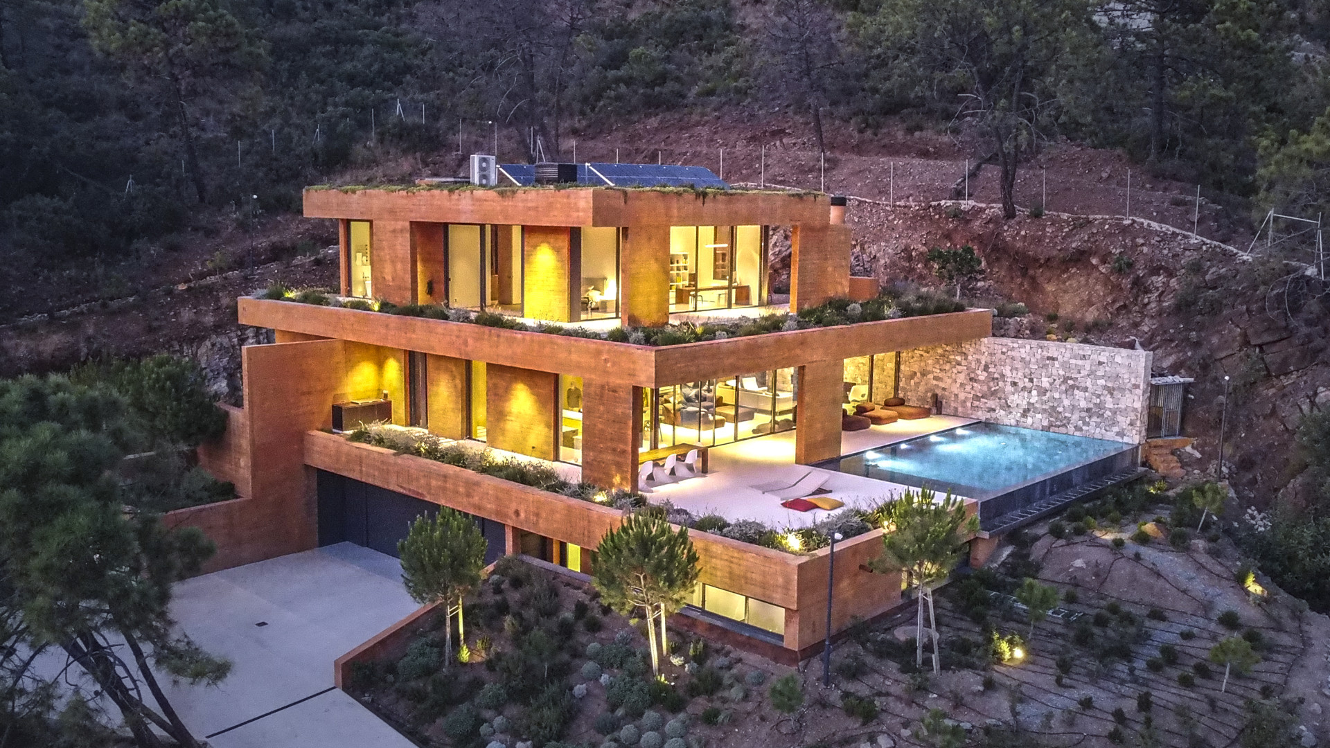 Exquisite Five-Bedroom Designer Villa with Panoramic Views in Monte Mayor, Benahavis — photo 43