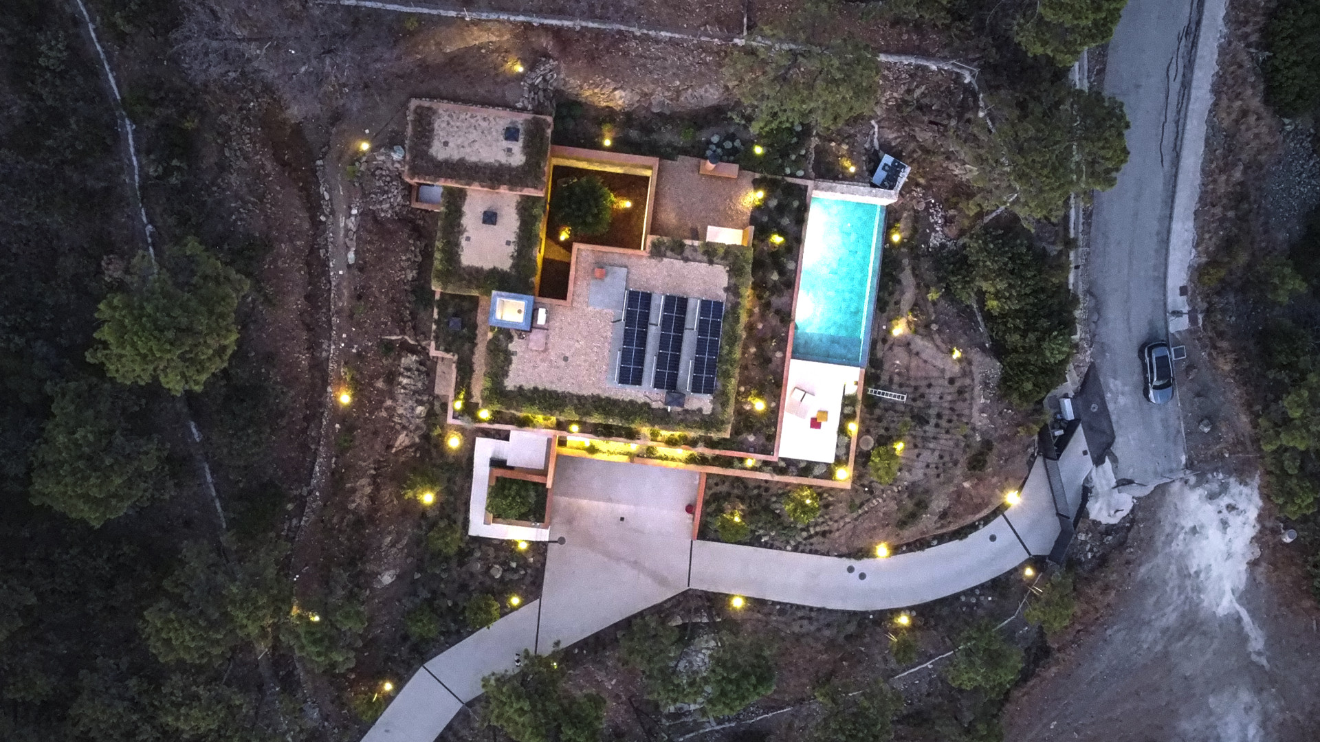 Exquisite Five-Bedroom Designer Villa with Panoramic Views in Monte Mayor, Benahavis — photo 42