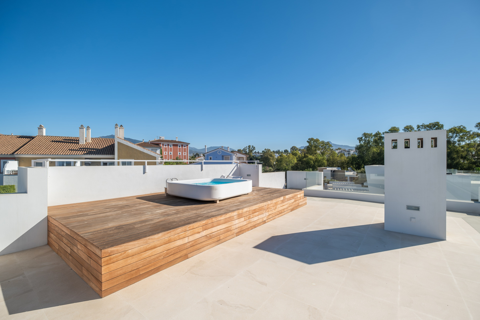 Exquisite Villa mit 6 Schlafzimmern in El Paraiso, Estepona – Luxusleben an der Costa del Sol — Foto 19