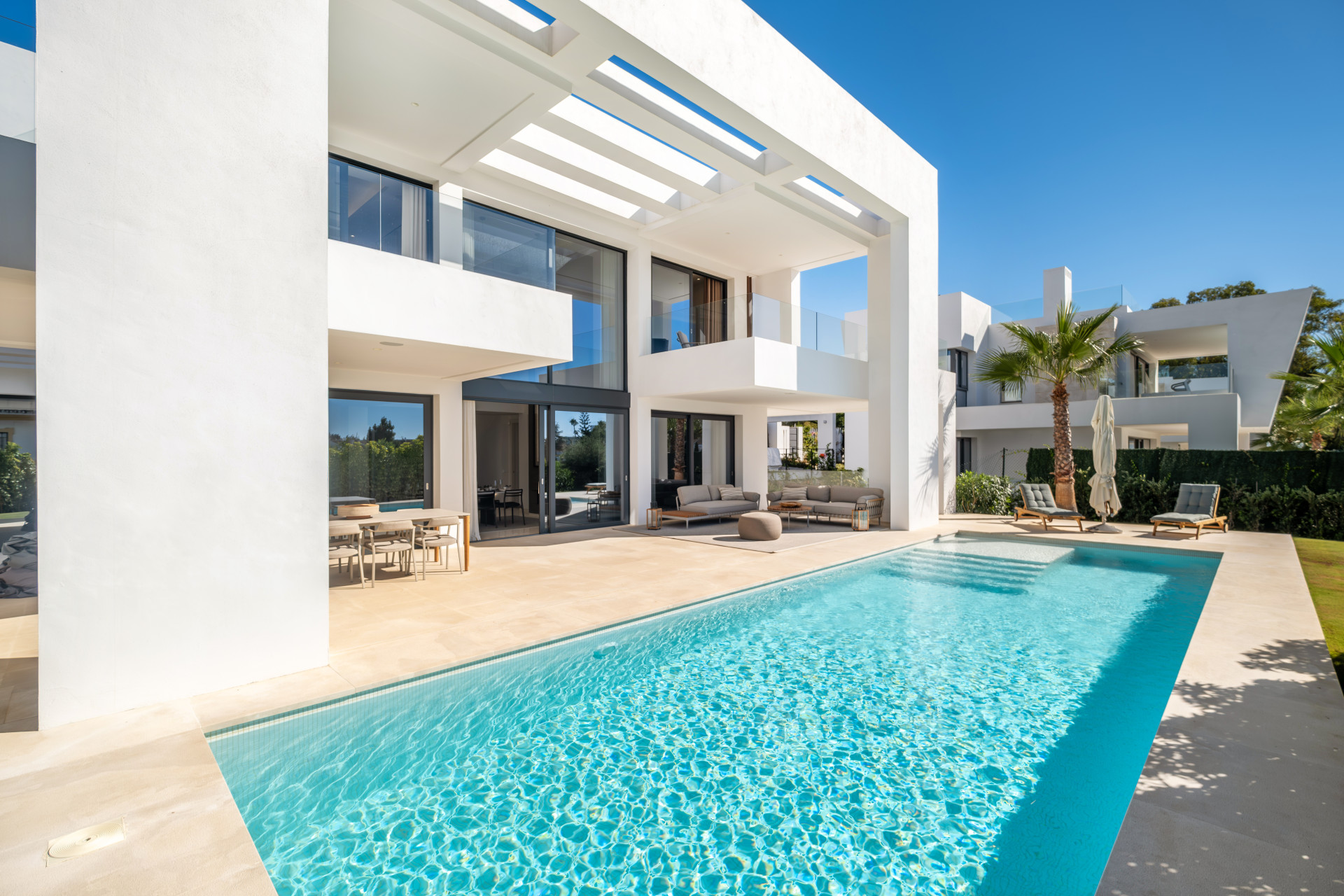 Exquisite Villa mit 6 Schlafzimmern in El Paraiso, Estepona – Luxusleben an der Costa del Sol — Foto 25