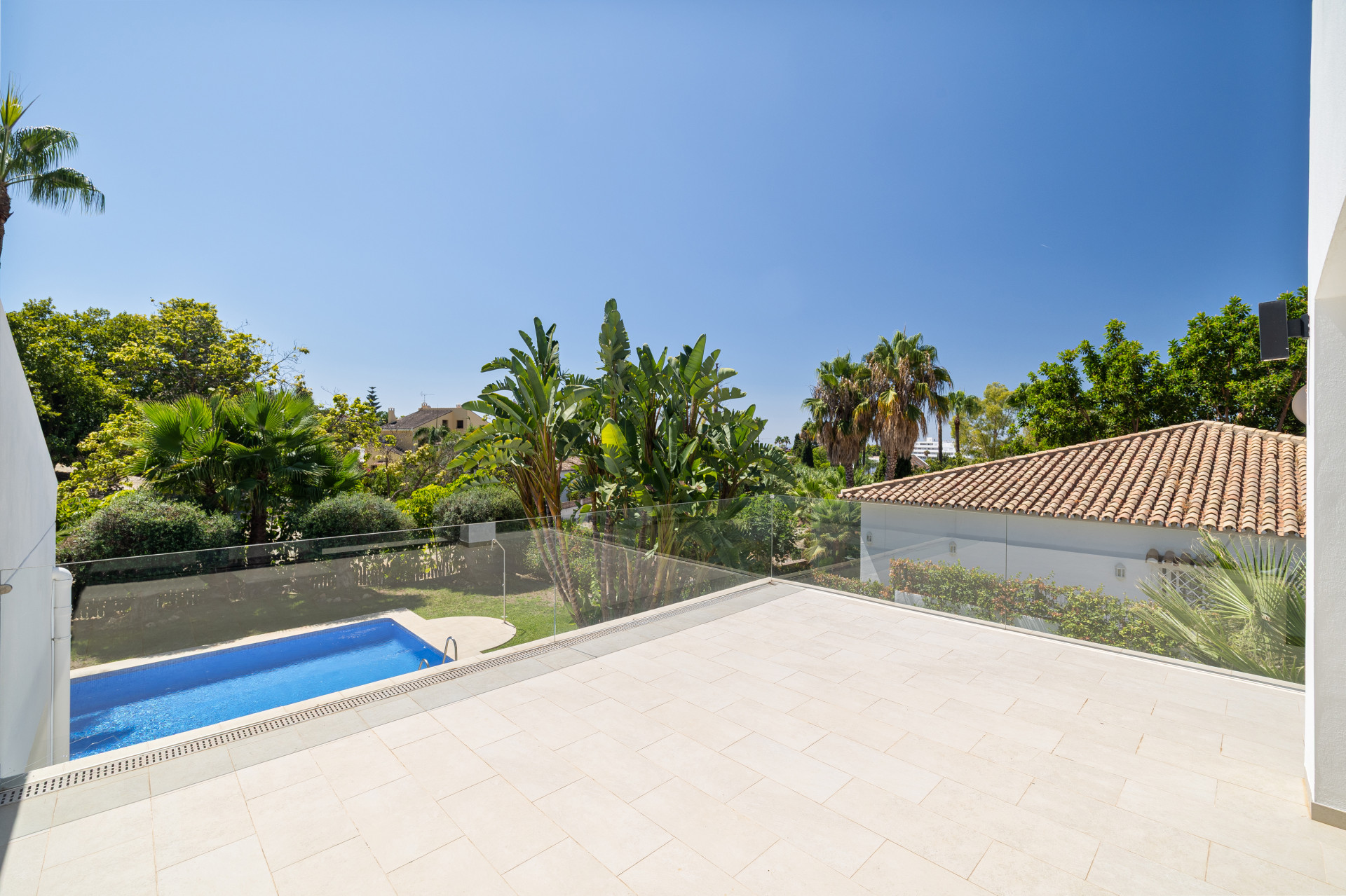 Villa contemporánea exquisita en Alta Vista, San Pedro de Alcántara — foto 24