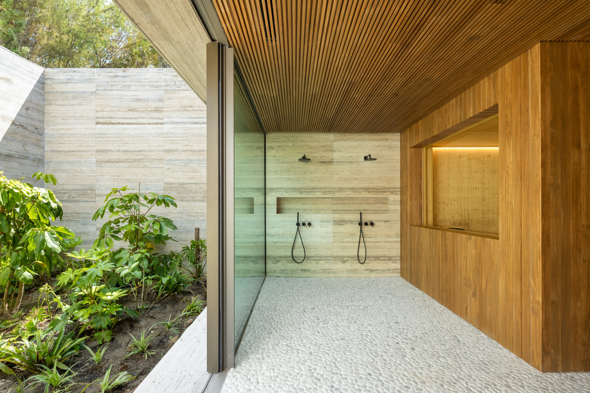 Architectural Masterpiece Villa in El Madroñal, Benahavis — foto 24