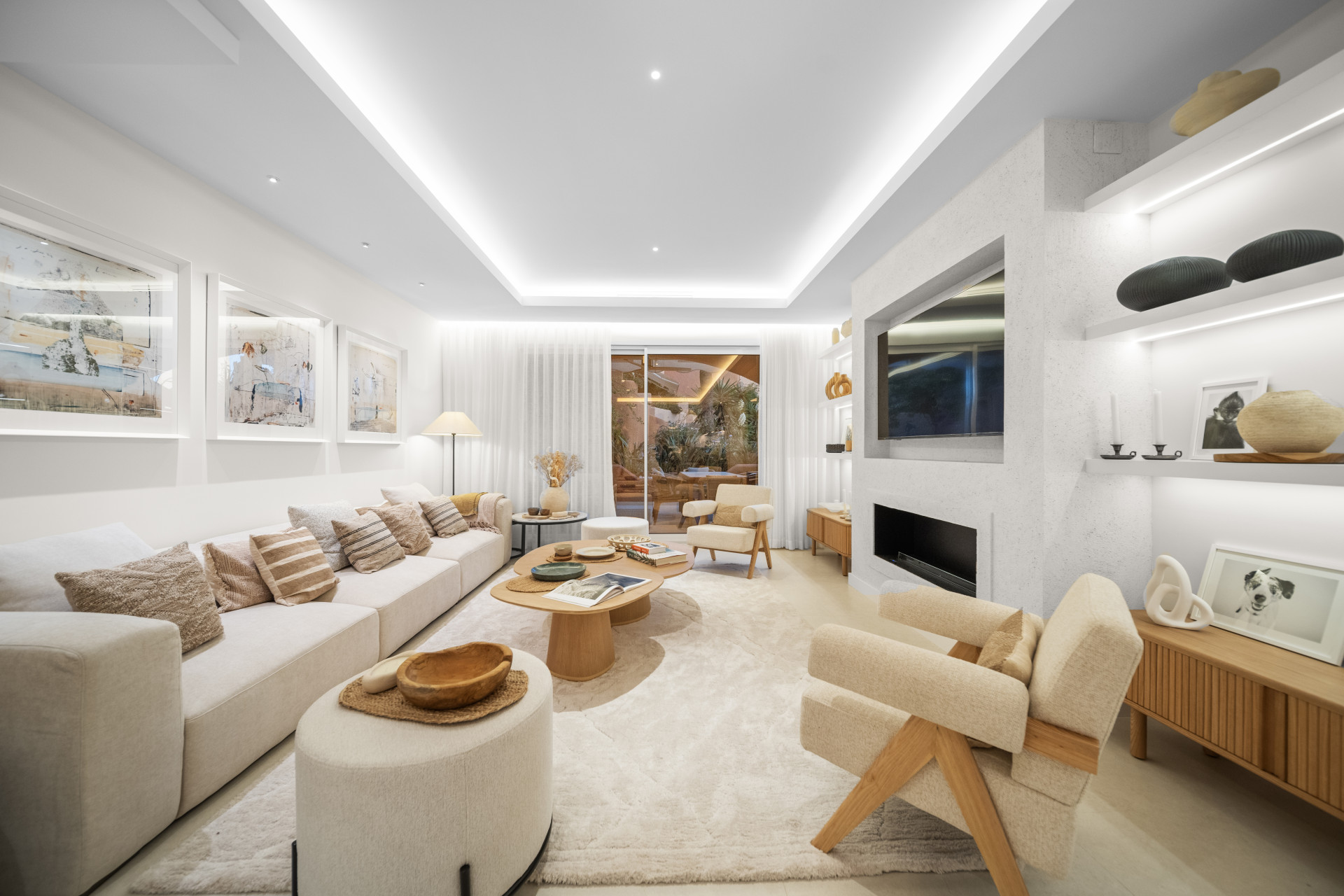 Turnkey Luxus 3-Schlafzimmer-Stadthaus in El Palmeral, Nueva Andalucia — Foto 30