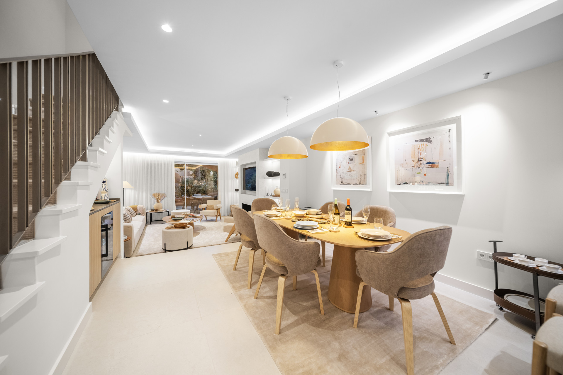 Turnkey Luxus 3-Schlafzimmer-Stadthaus in El Palmeral, Nueva Andalucia — Foto 31