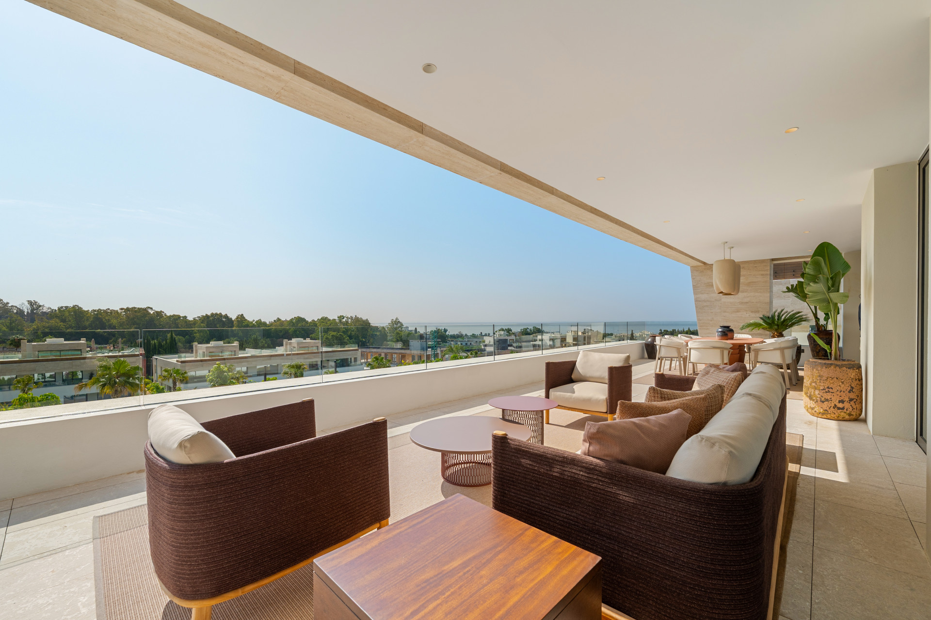 Luxury Duplex Penthouse with Panoramic Views in Epic Marbella, Golden Mile — photo 35