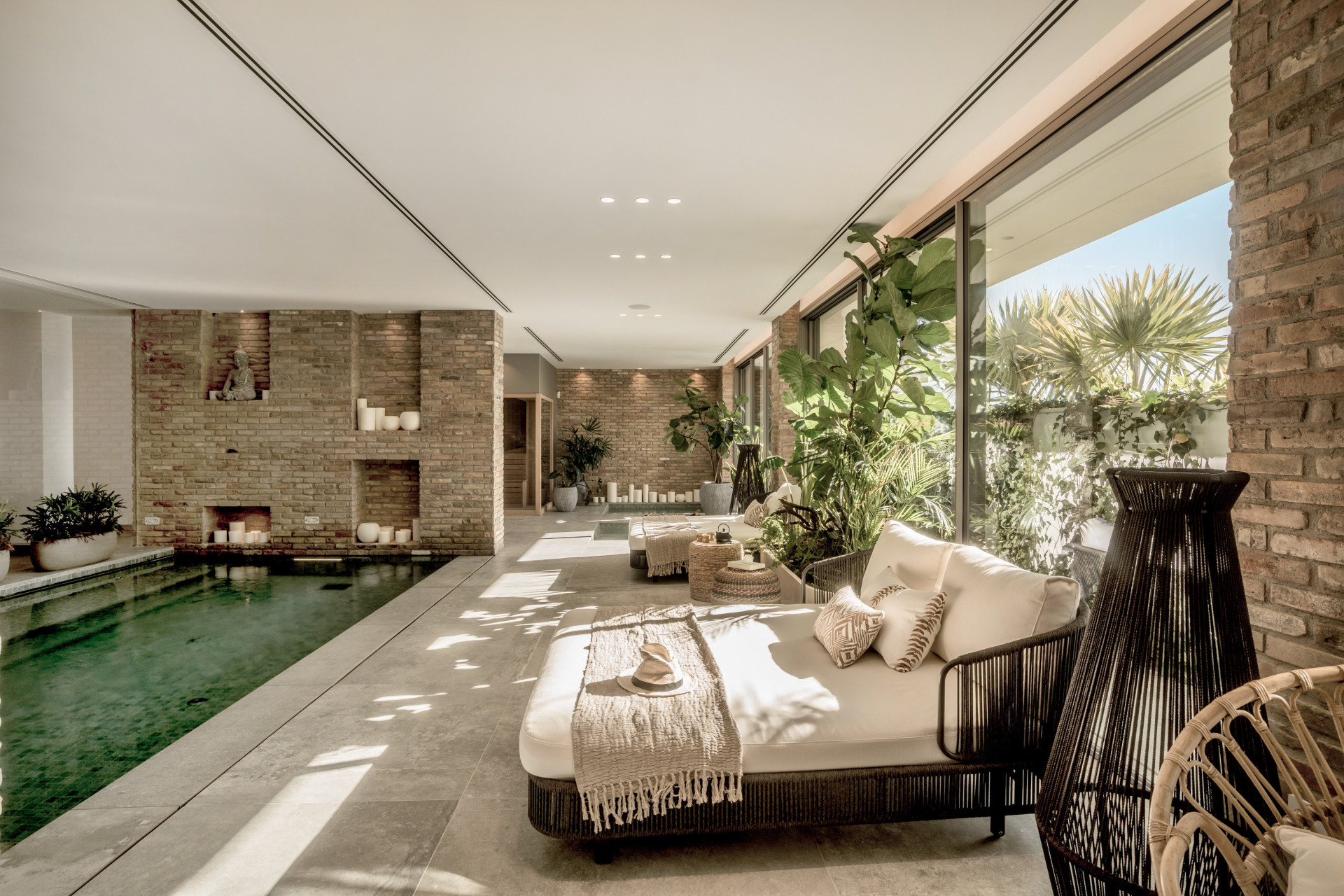 Exquisite Villa mit 6 Schlafzimmern mit atemberaubendem Panoramablick in Benahavis — Foto 19