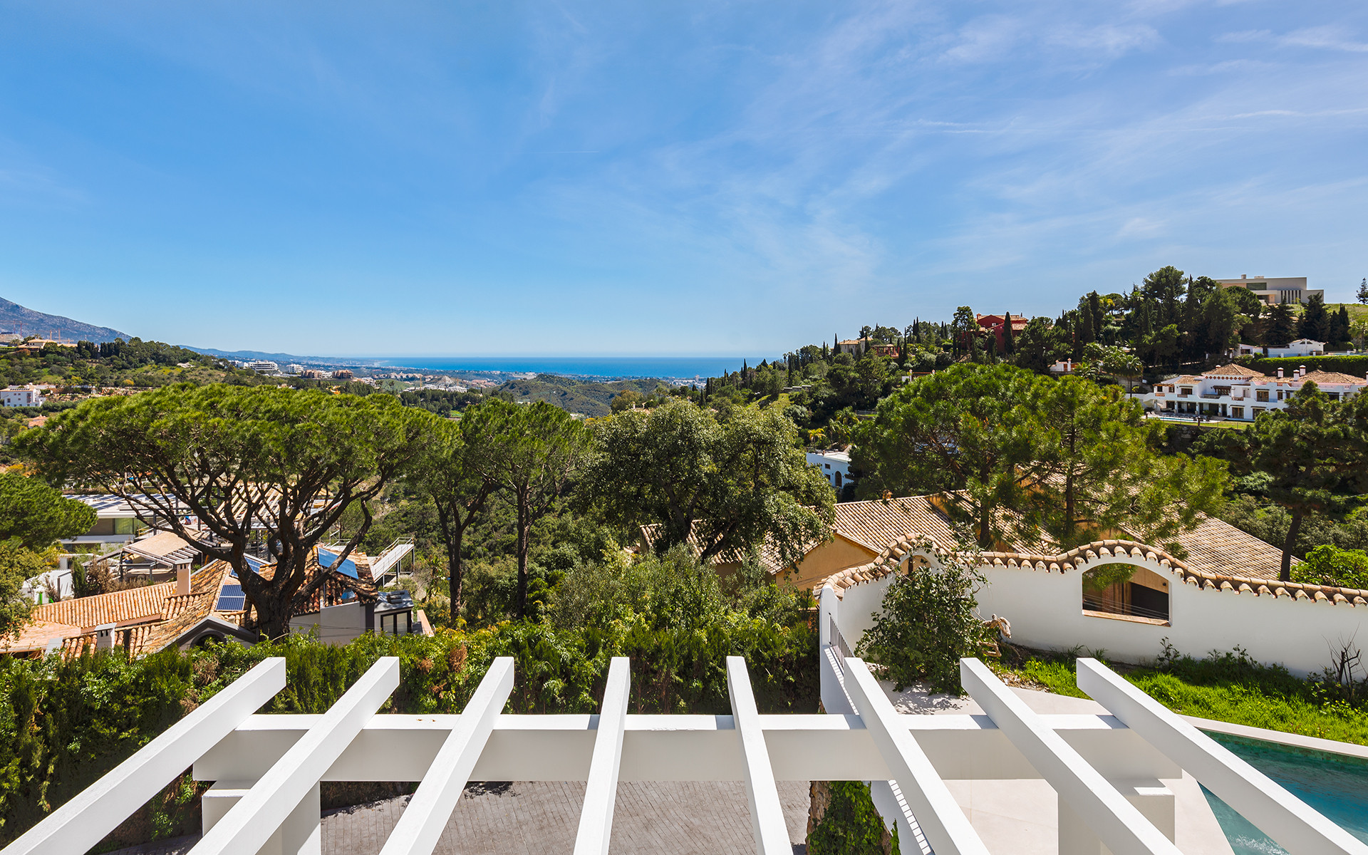 Atemberaubende voll renovierte Luxusvilla in El Madroñal mit Meerblick — Foto 33