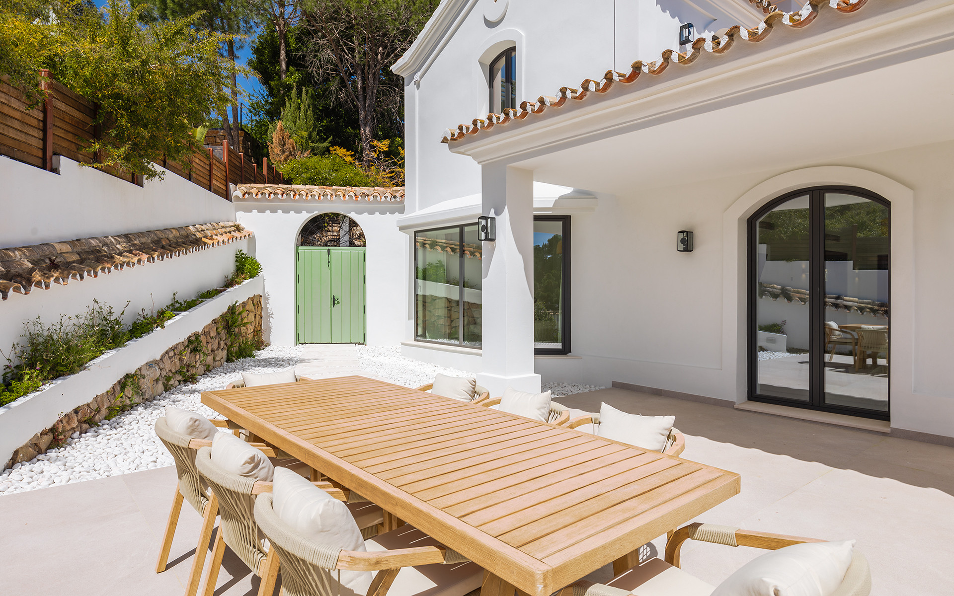 Atemberaubende voll renovierte Luxusvilla in El Madroñal mit Meerblick — Foto 25