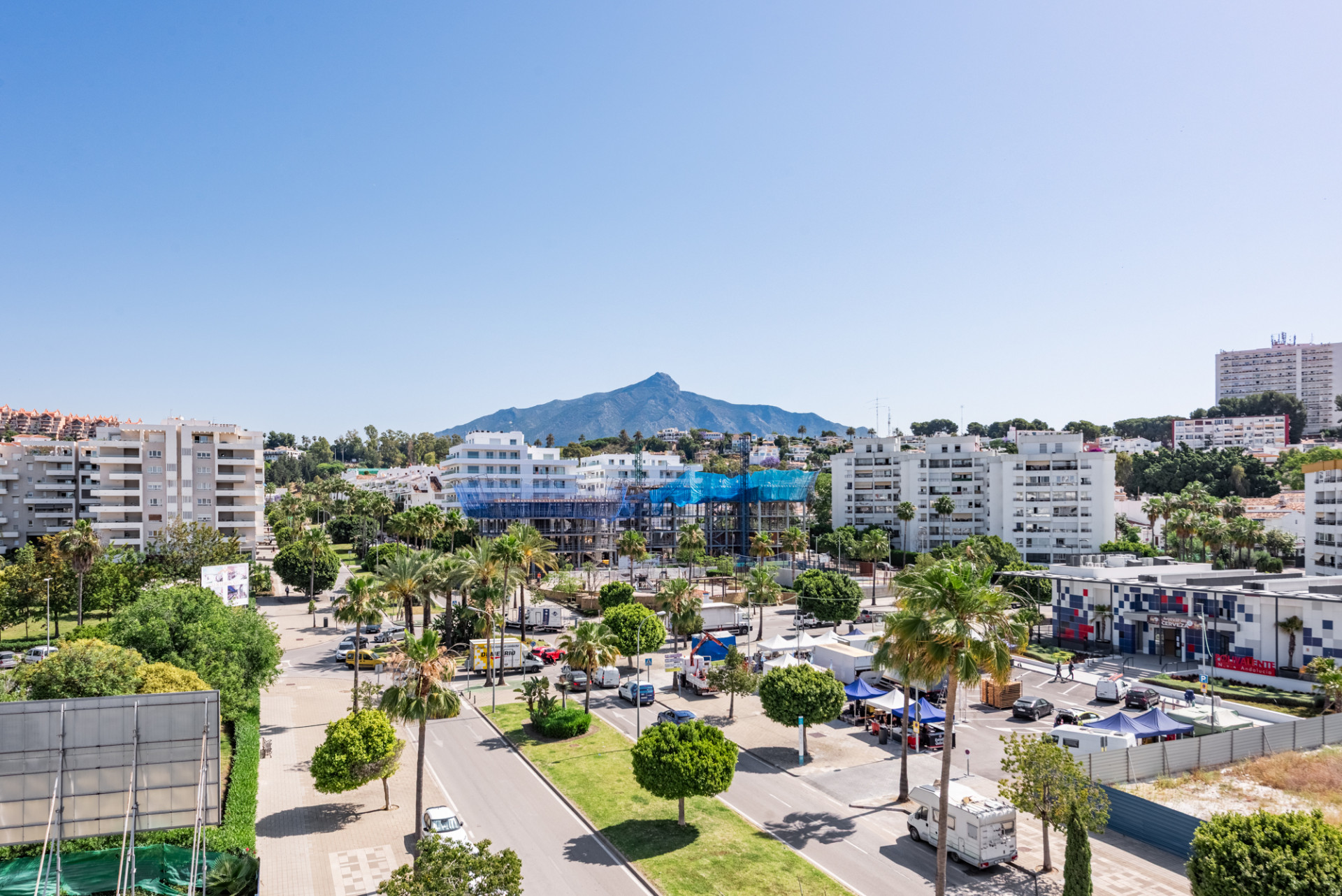 Brand New Luxury Corner Apartment with Sea & Mountain Views in Nueva Andalucia, Marbella — photo 25
