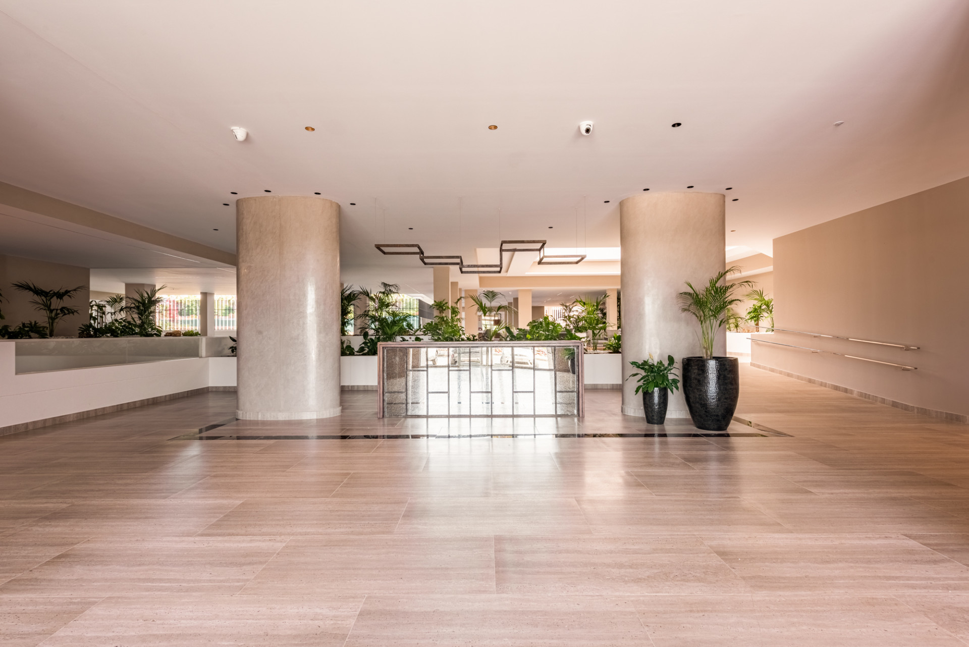 Brand New Luxury Corner Apartment with Sea & Mountain Views in Nueva Andalucia, Marbella — photo 31