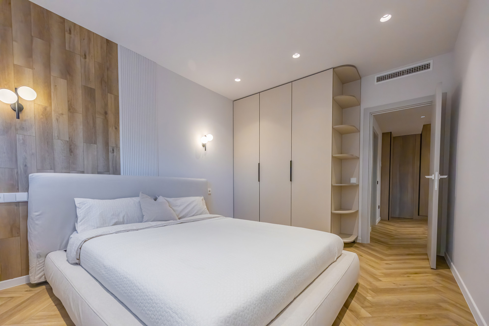Apartamento recientemente reformado en planta baja en Magna Marbella, Nueva Andalucia — foto 20