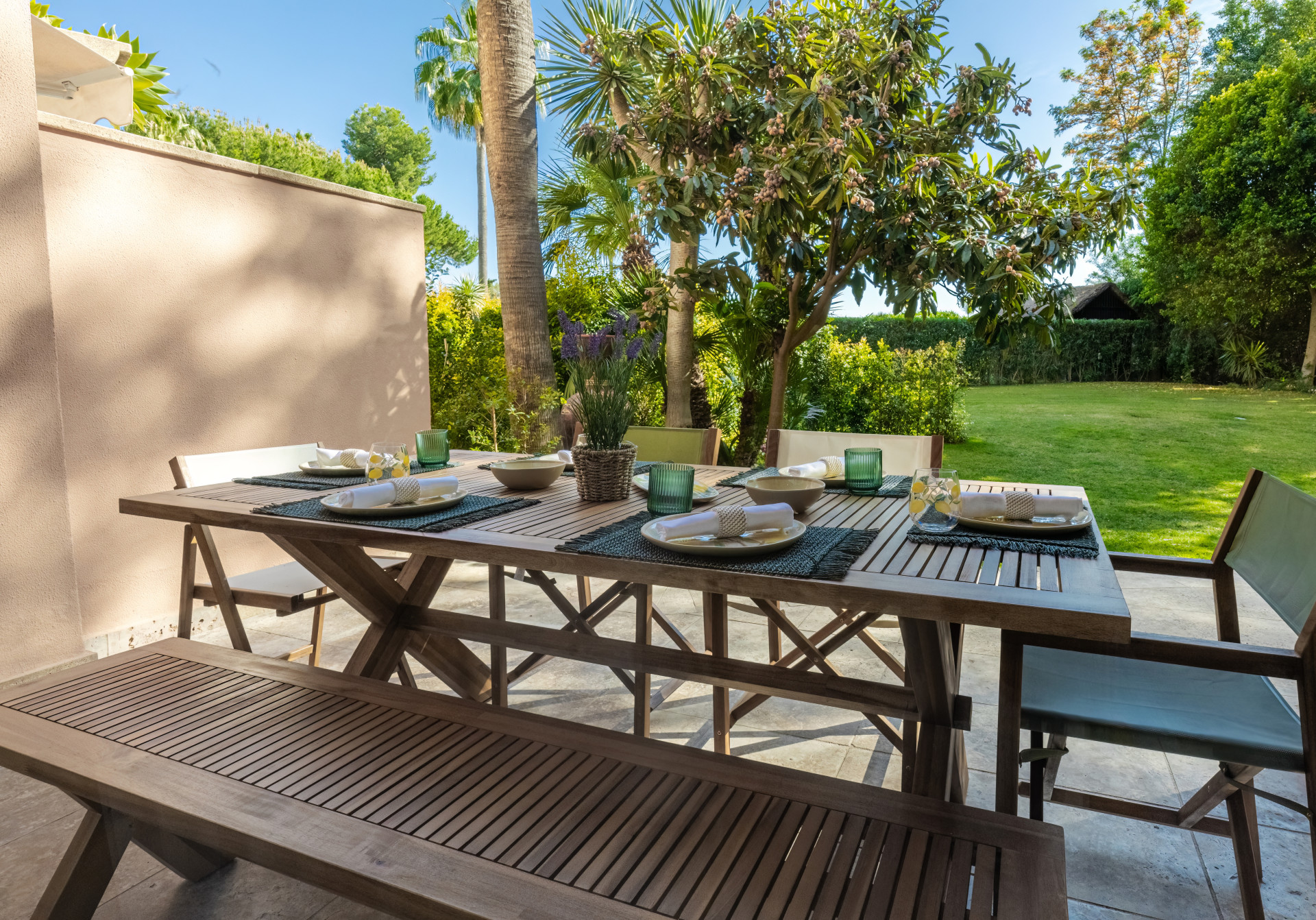 Apartamento recientemente reformado en planta baja en Magna Marbella, Nueva Andalucia — foto 25