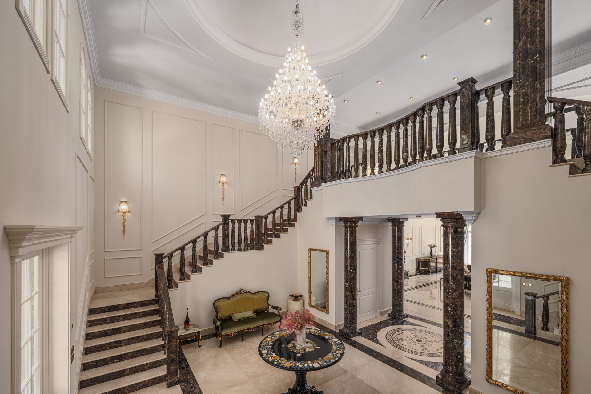 Prachtige neo-klassieke villa in Sierra Blanca, Marbella Golden Mile — foto 4