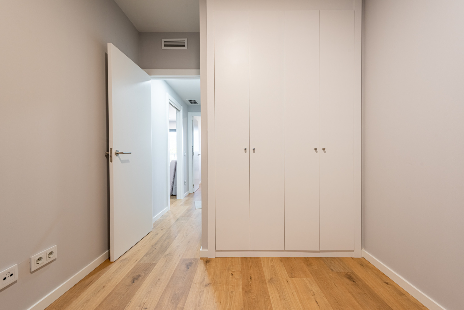 Brand new 3-Bedroom Apartment in Las Lagunas, Mijas Costa — photo 17