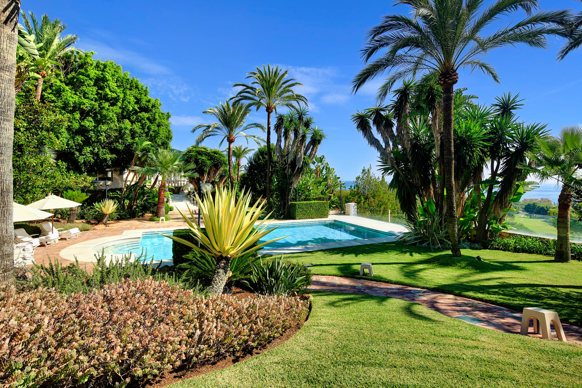 Uitzonderlijke luxe villa in Rio Real met uitzicht op de zee van Panoramis — foto 23