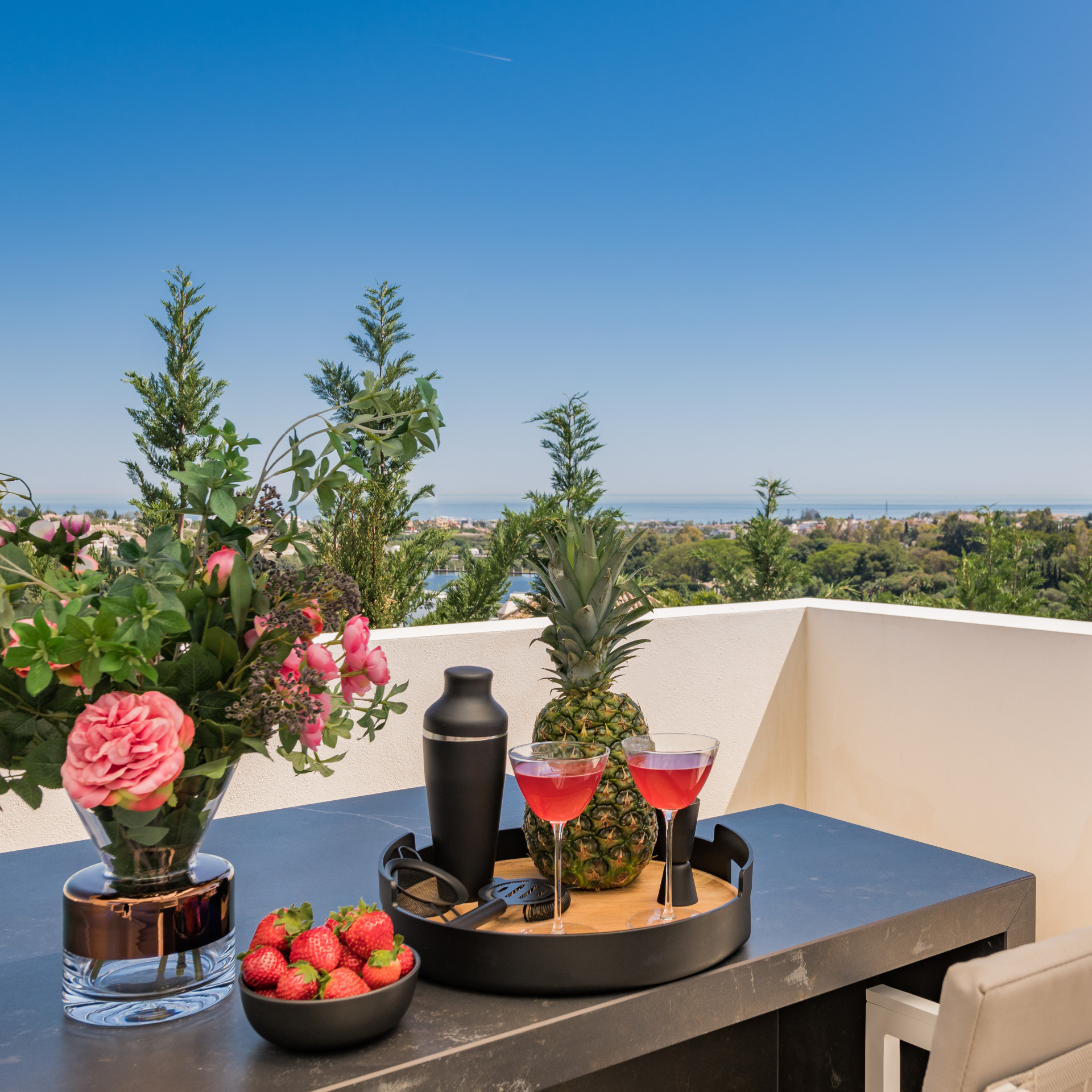 Luxe Golf Villa voor Front Line met panoramisch uitzicht in Los Flamingos, Benahavis — foto 22