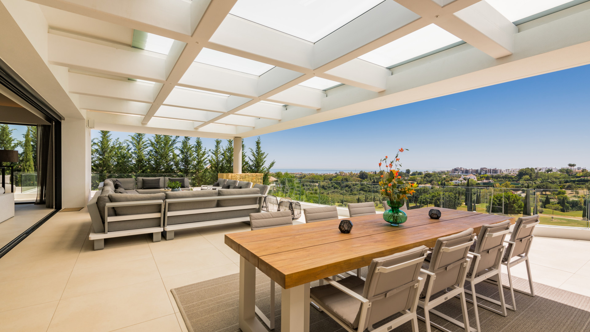 Luxe Golf Villa voor Front Line met panoramisch uitzicht in Los Flamingos, Benahavis — foto 16