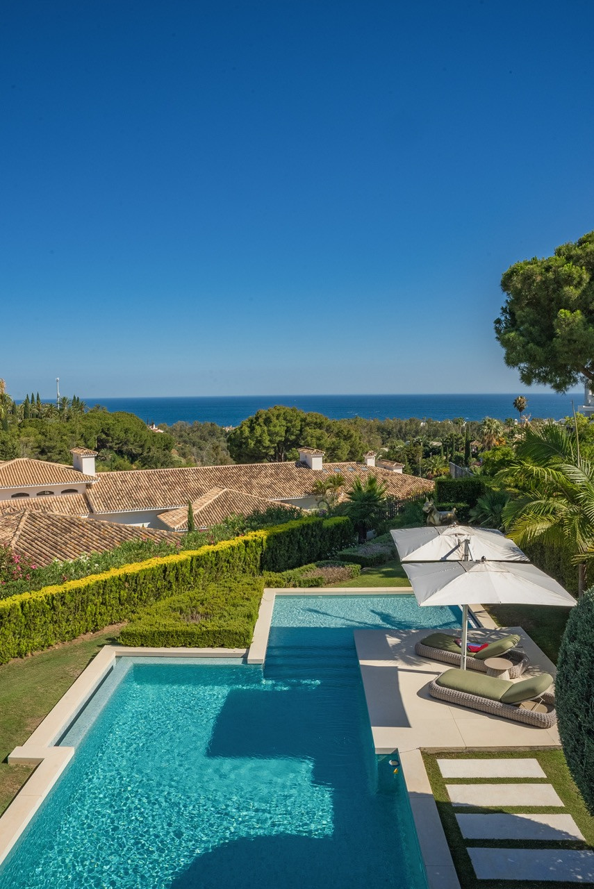 Contemporary Luxury Villa with Panoramic Sea Views in Las Lomas del Marbella Club — photo 38