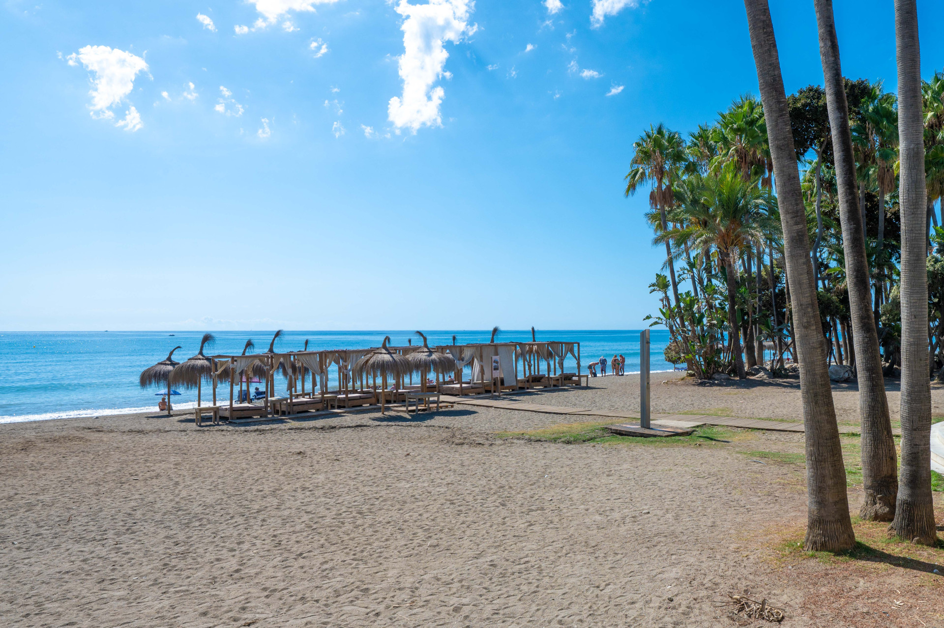 Luxurious 3-Bedroom Penthouse with Panoramic Sea Views in Bahia Alcantara, San Pedro de Alcantara — photo 18