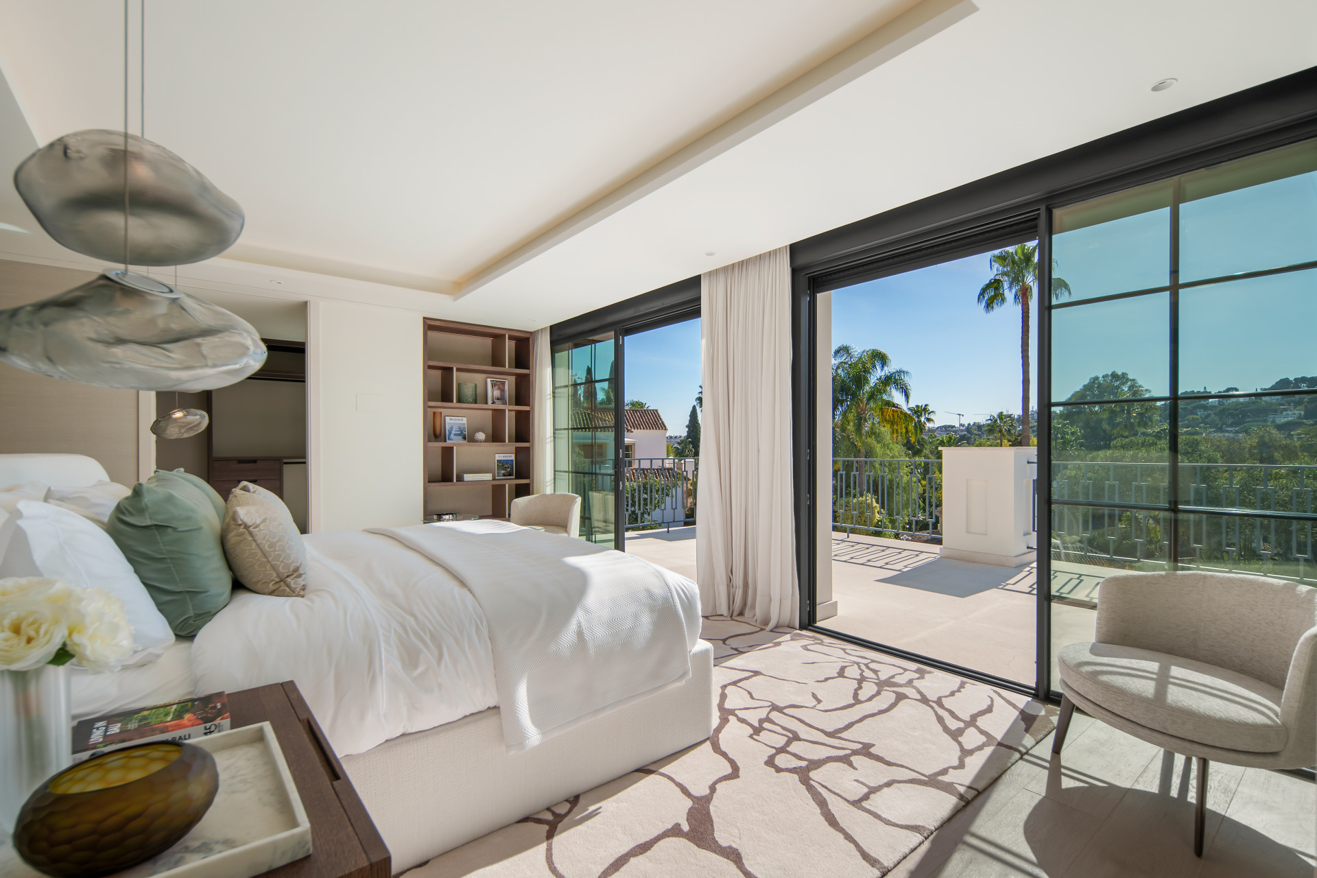 Prachtige villa met zes slaapkamers in Parcelas del Golf, Marbella — foto 8