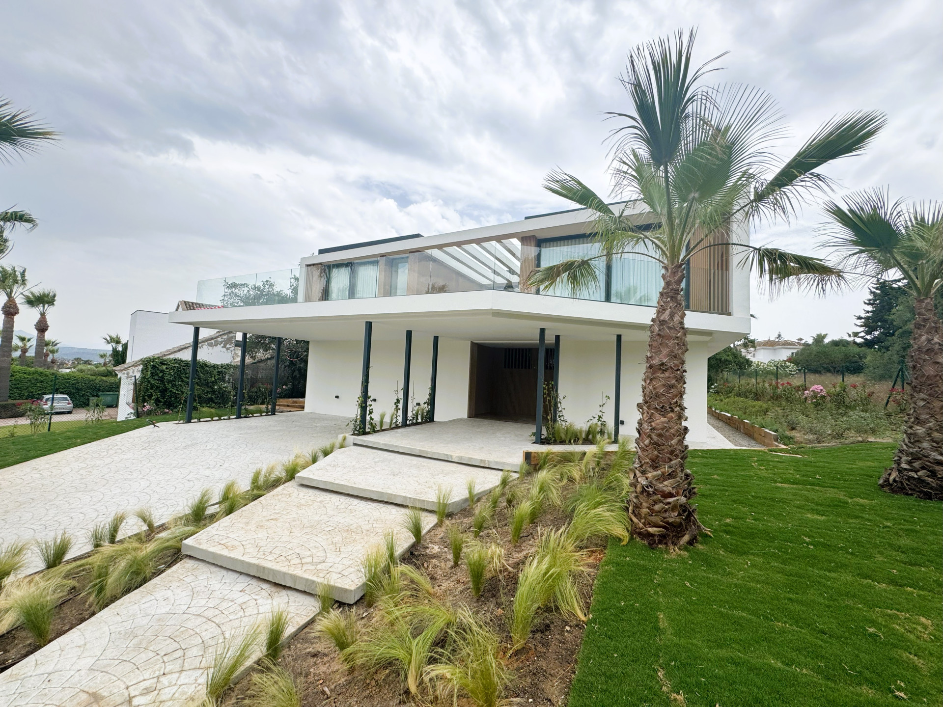 Newly Built Contemporary Villa in Prime Sotogrande Costa — photo 32