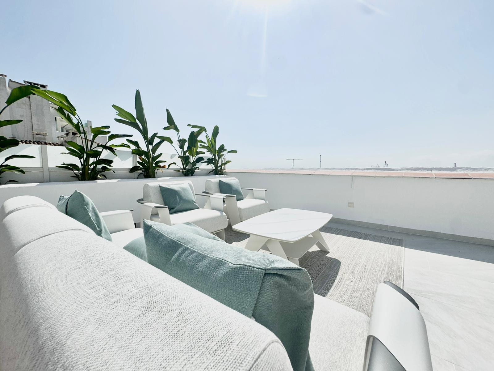 Impressive Apartment with Panoramic Sea Views in Puerto Banus, Marbella — photo 19
