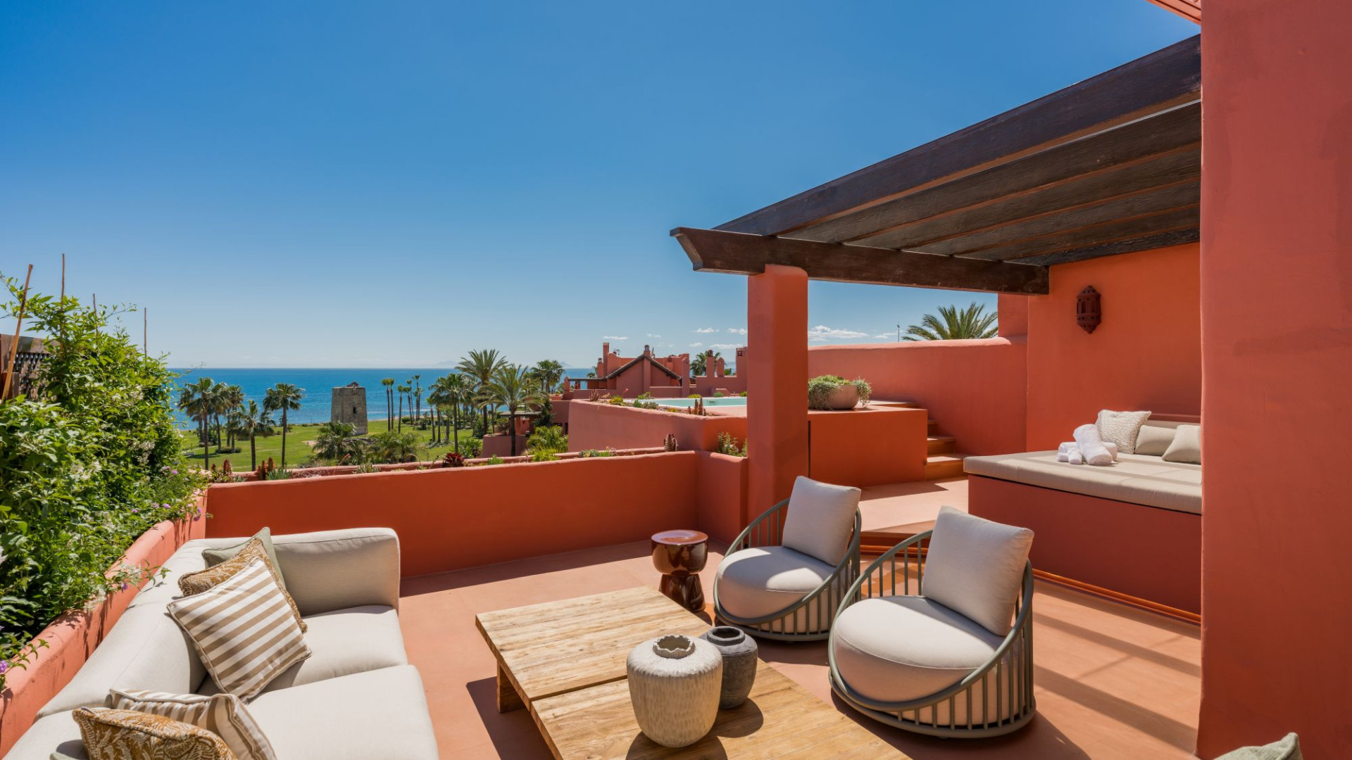 Excepcional Ático Duplex frente a la playa en la Milla de Oro de Estepona — foto 30