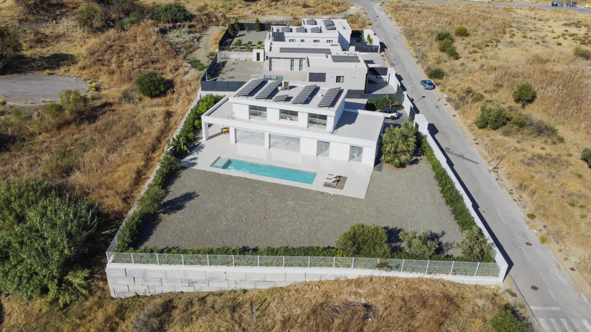 Contemporary Luxury Villa in Sierra Gorda, Coin, Malaga — photo 21