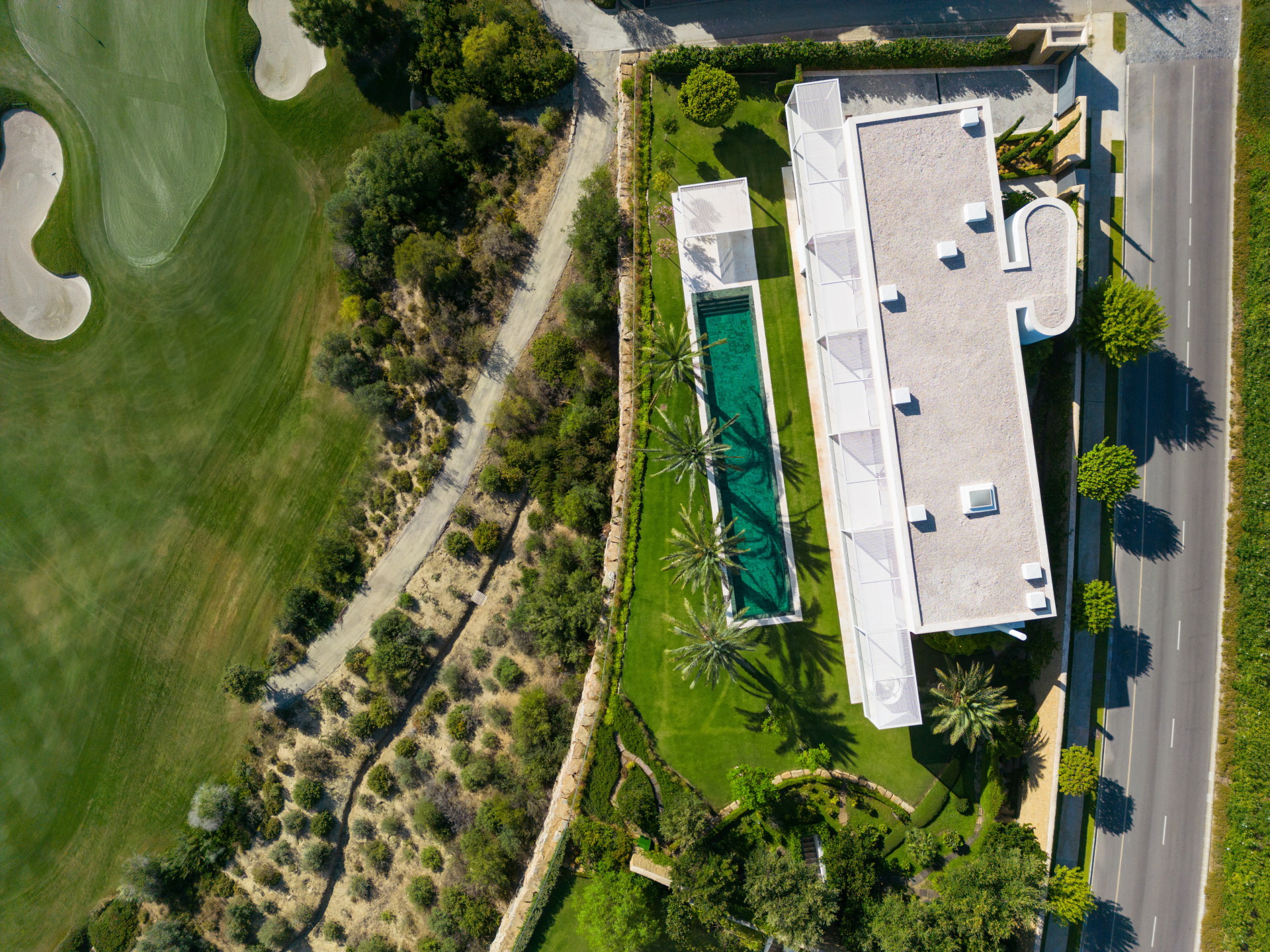 Ultra-moderne Luxusvilla mit Panoramablick in Finca Cortesin, Casares — Foto 25
