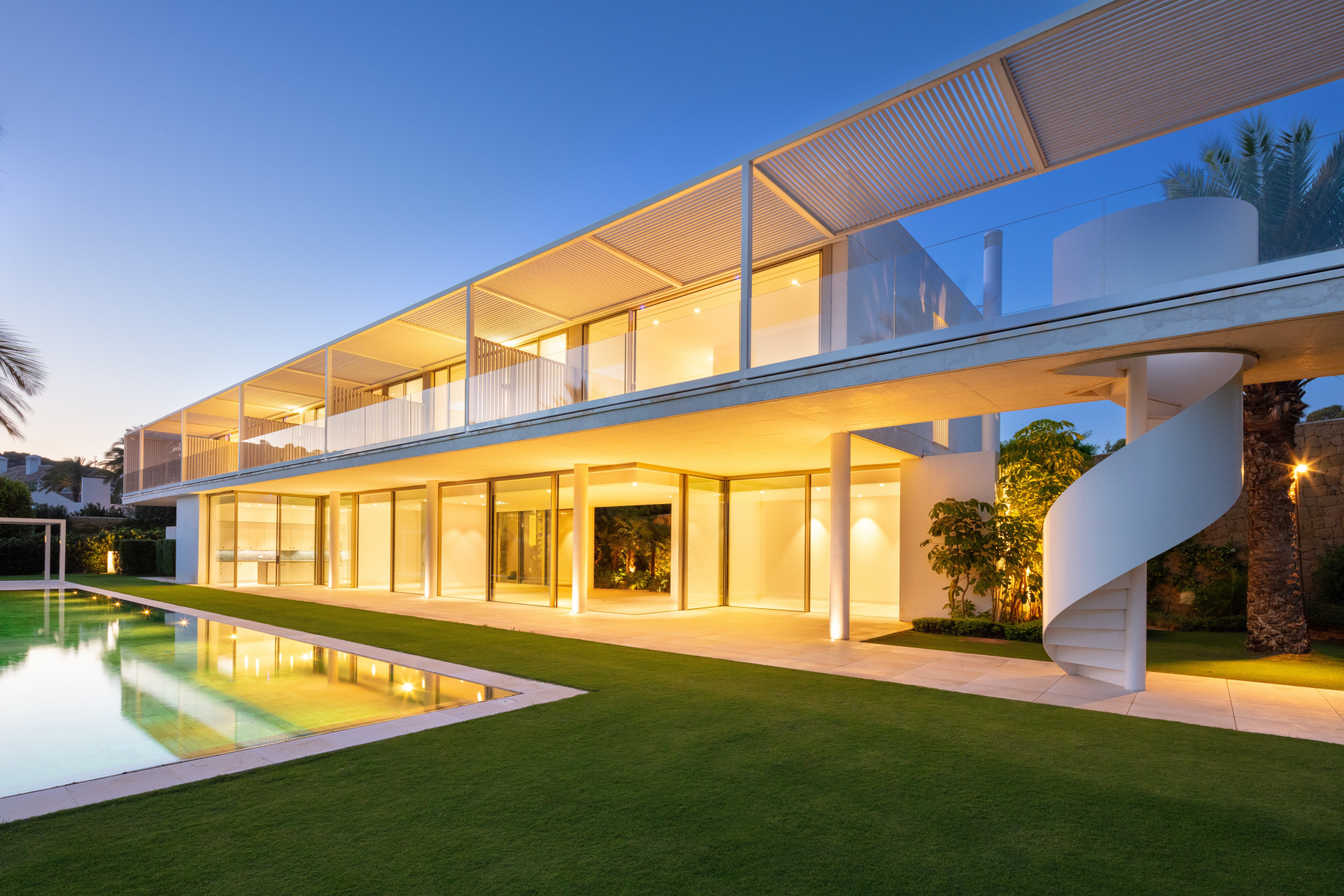 Ultra-moderne Luxusvilla mit Panoramablick in Finca Cortesin, Casares — Foto 22