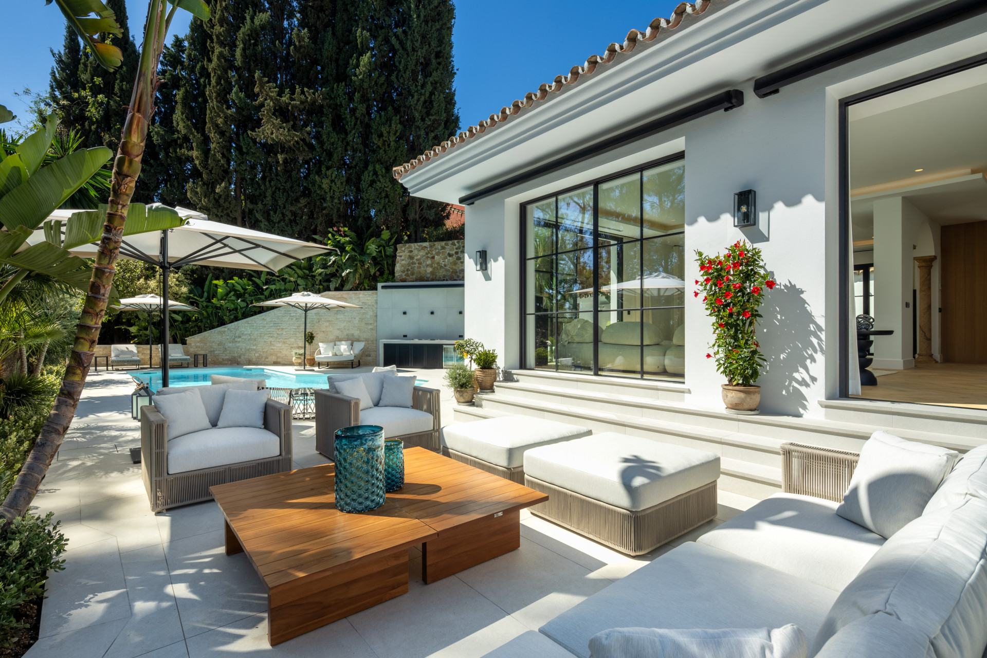Exquisite Frontline Golf Villa in El Herrojo, Benahavis – Luxusleben an der Costa del Sol — Foto 18