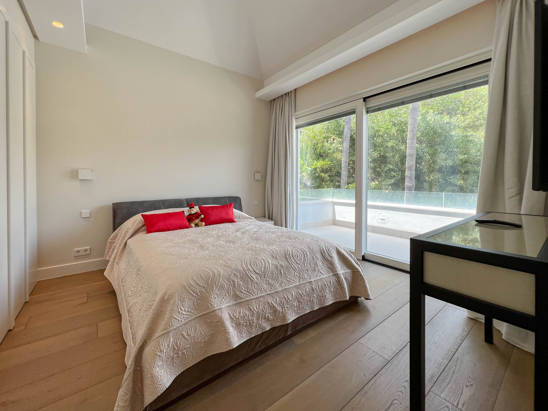 Fantástica villa moderna con increíbles vistas panorámicas al mar — foto 24