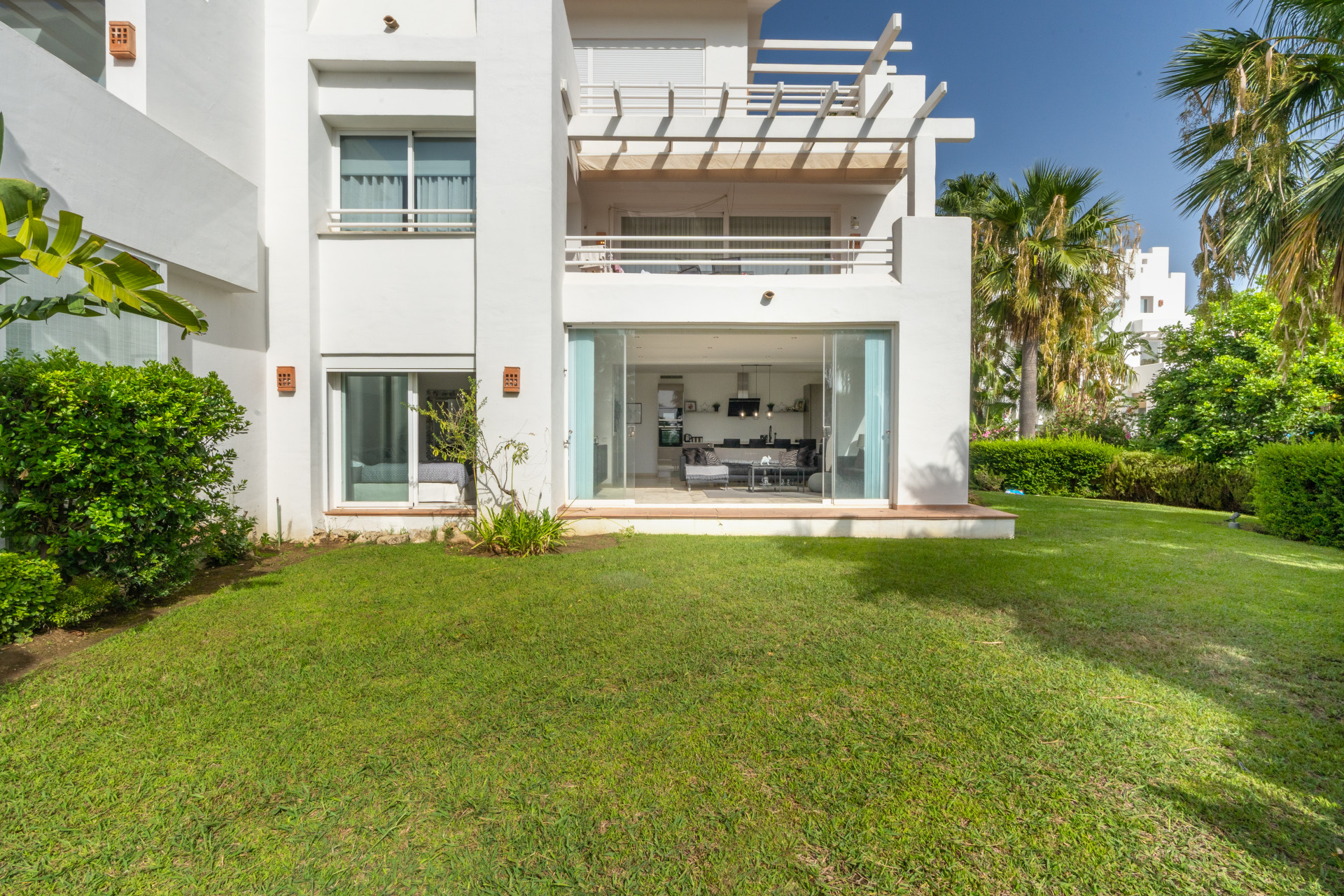 Luxuriöse Erdgeschosswohnung in Alcazaba Lagoon, Casares — Foto 16