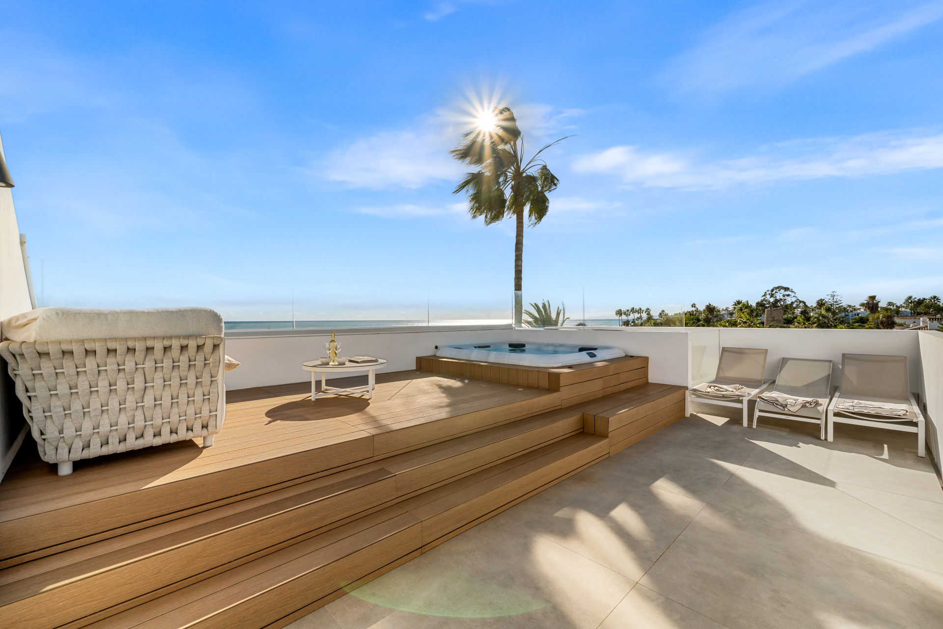 Luxury Beachside Villa on the New Golden Mile, Estepona — photo 21