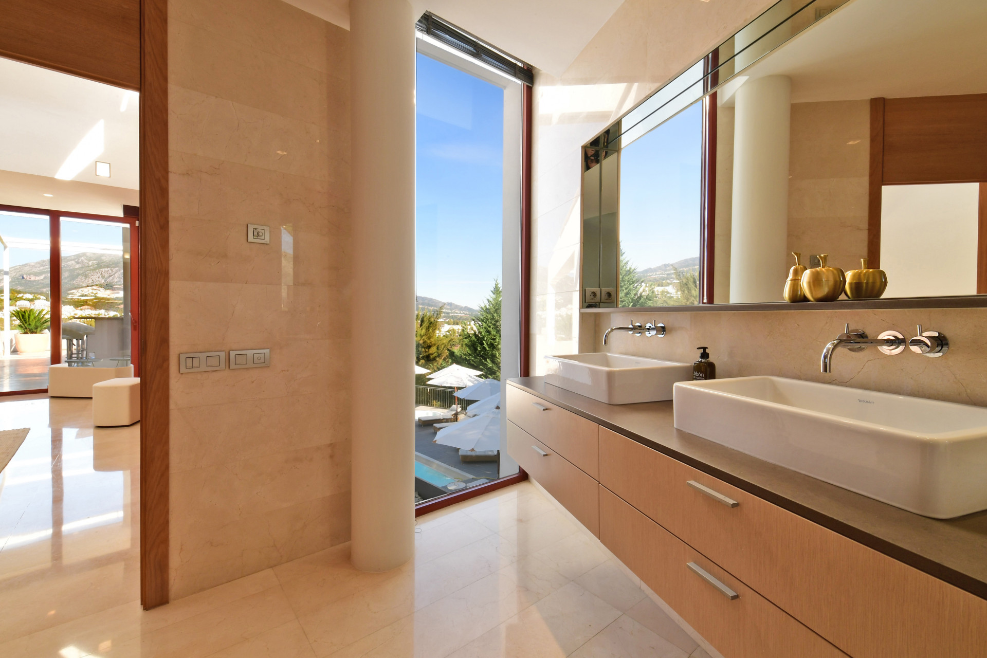 Luxurious 7-Bedroom Villa in Nueva Andalucia's Golf Valley — foto 17