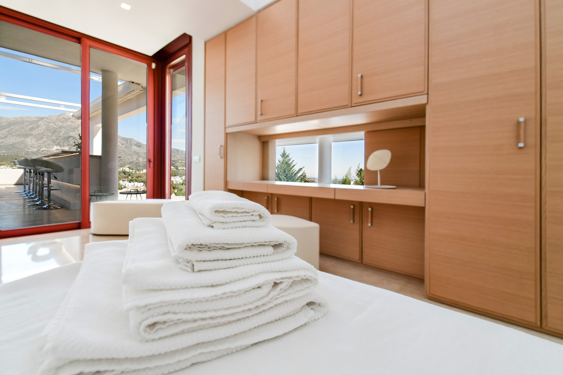 Luxurious 7-Bedroom Villa in Nueva Andalucia's Golf Valley — foto 19