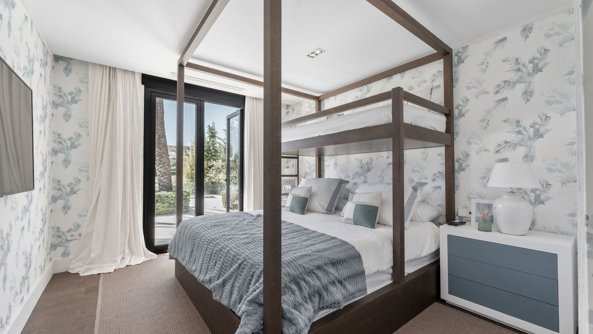 Luxuriöse Golf Villa in Los Naranjos, Nueva Andalucia — Foto 23