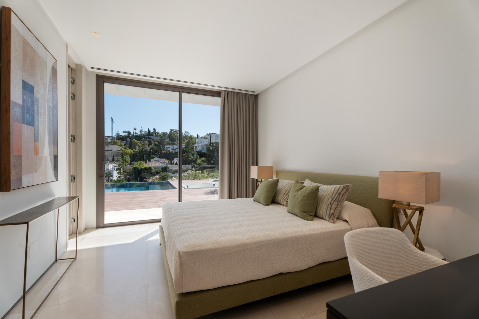 Contemporary Luxury Villa in La Quinta, Benahavis — photo 17