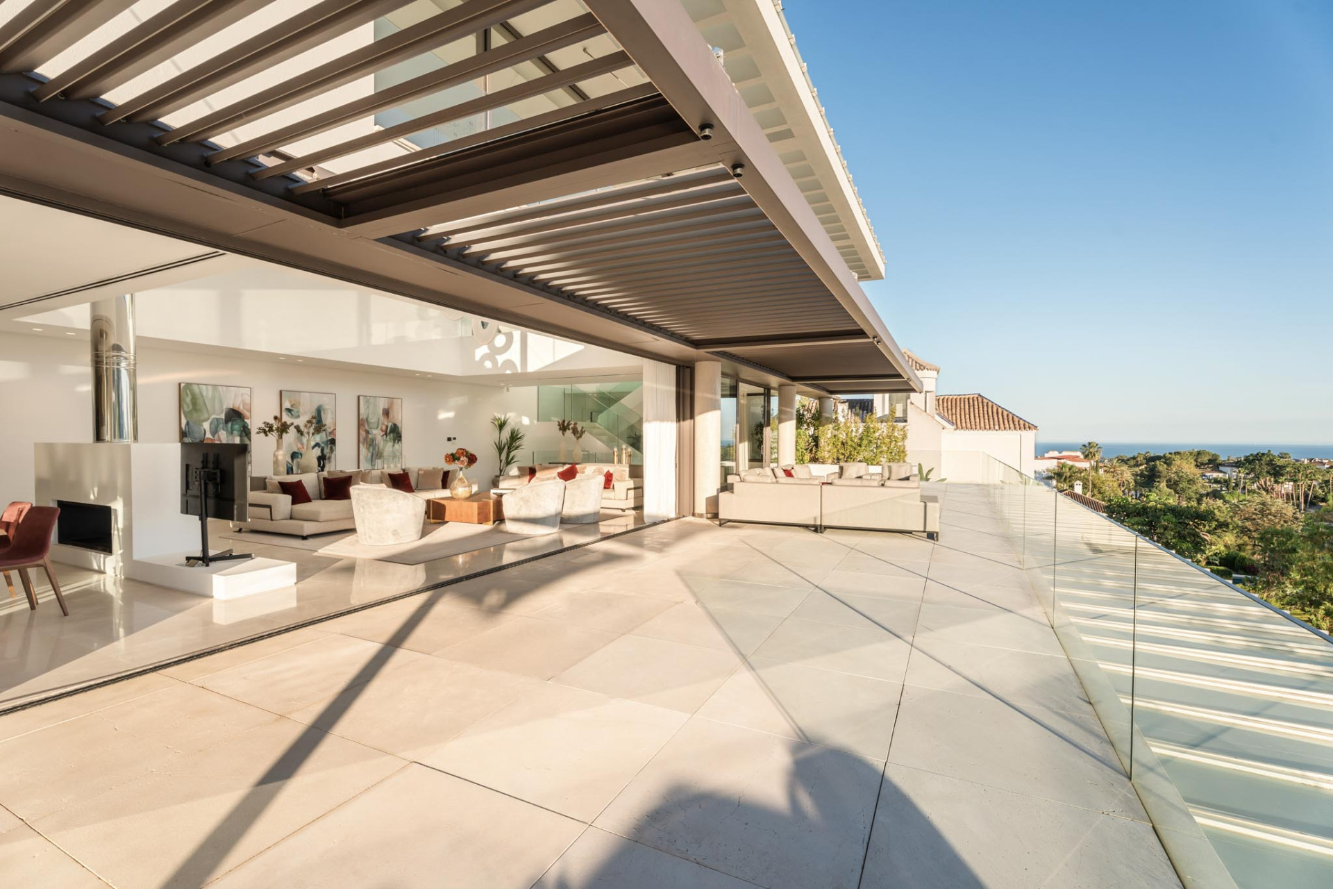 Contemporary Luxury Villa in La Quinta, Benahavis — photo 29