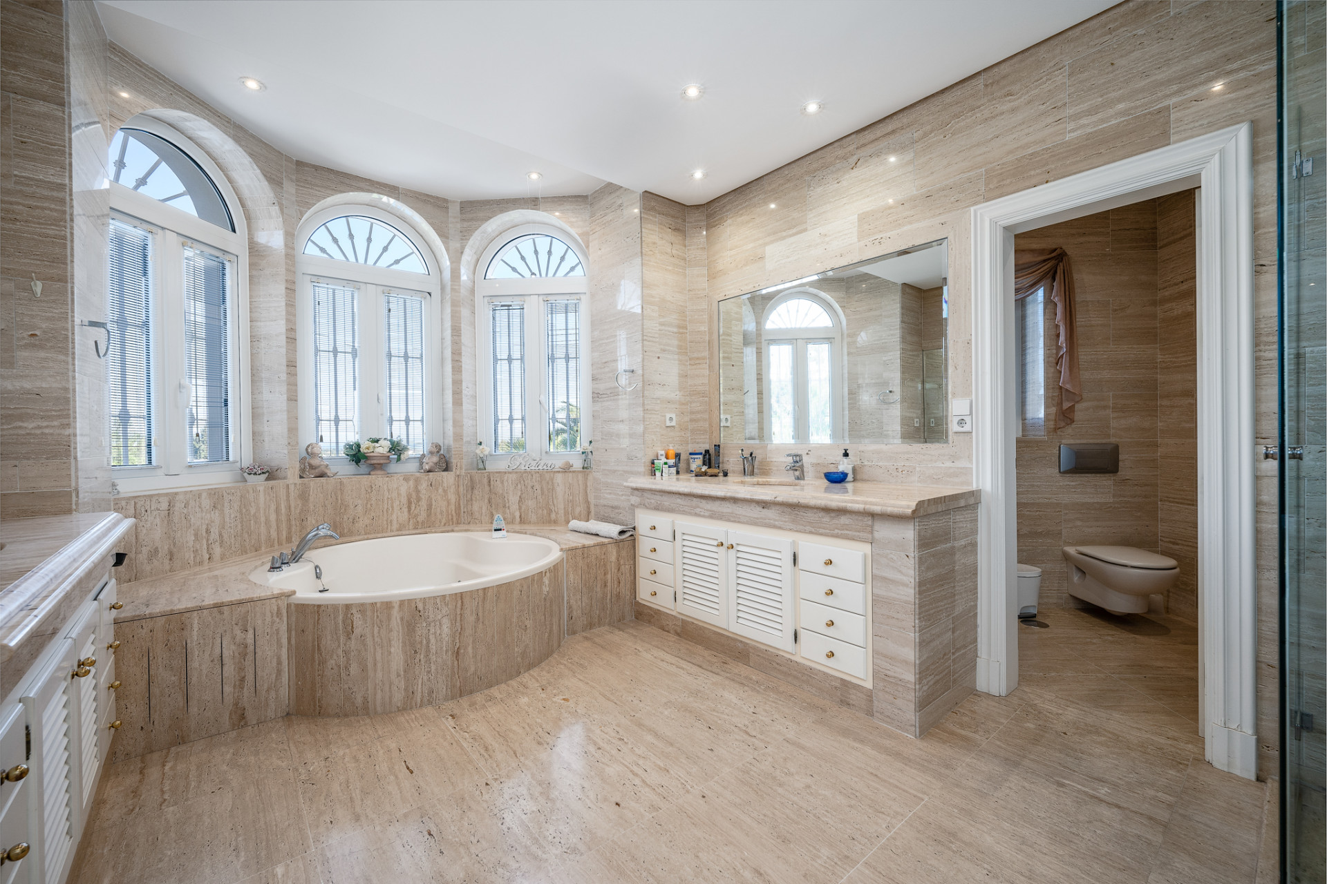 Luxurious Andalucian Villa in Nueva Andalucia, Marbella — foto 21