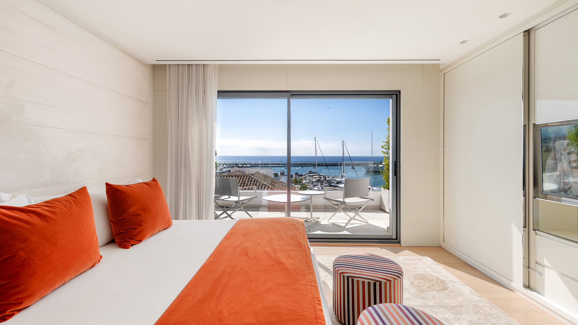 Luxuriöse Strandwohnung in Marbellas Puerto Banus — Foto 19
