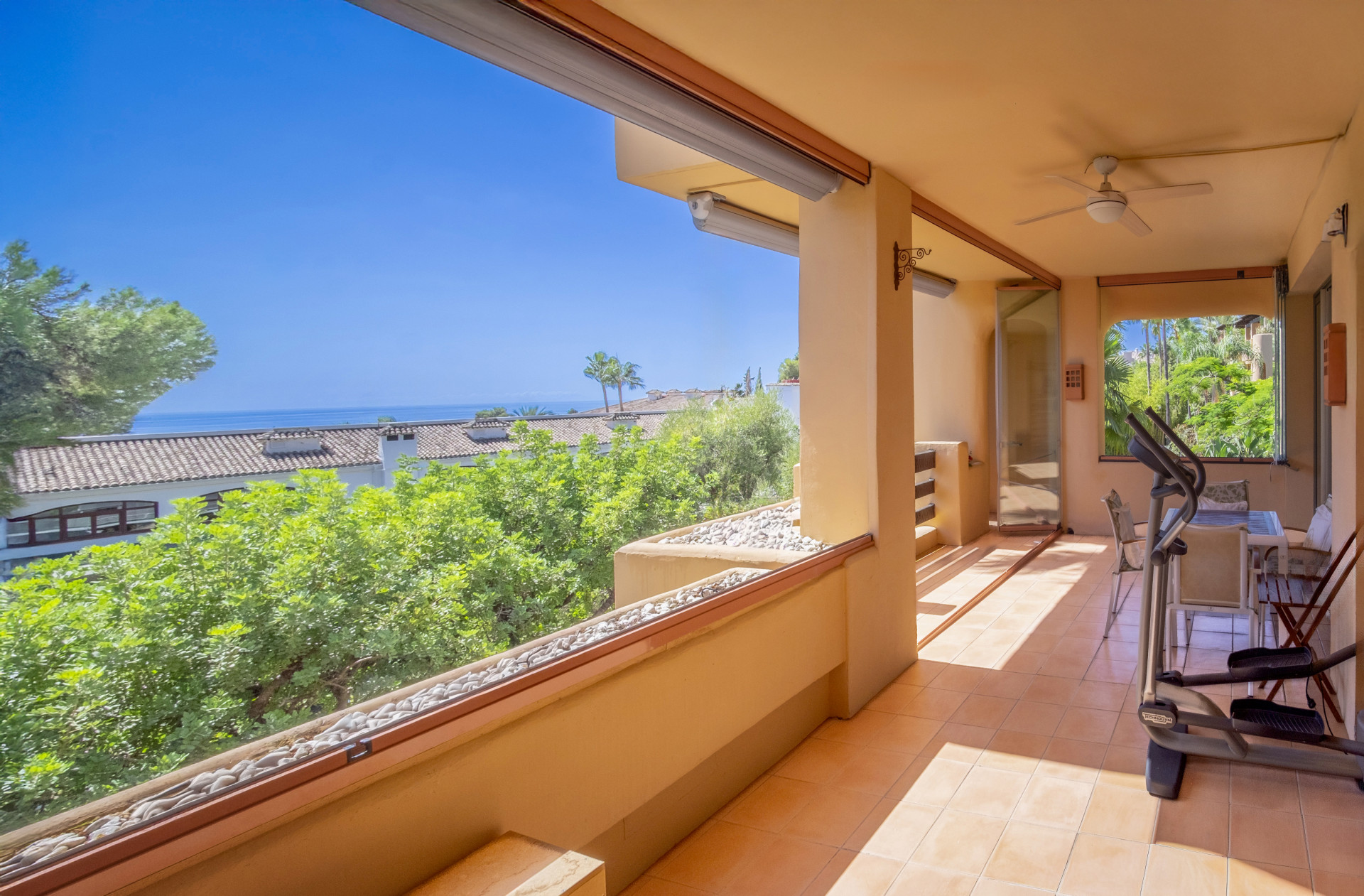 Apartment · Marbella Golden Mile — 1