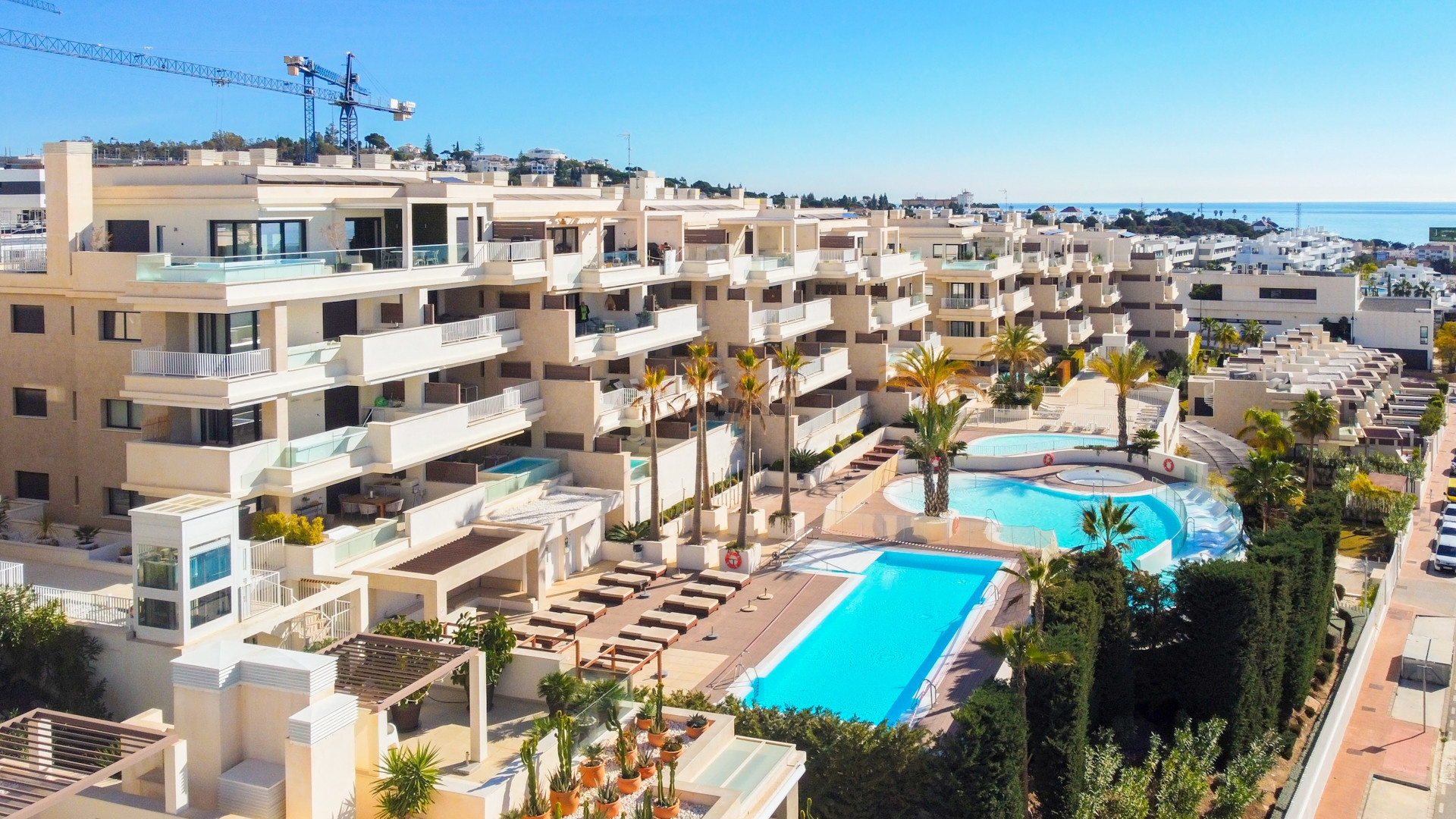 Penthouse in La Cala De Mijas - view 1
