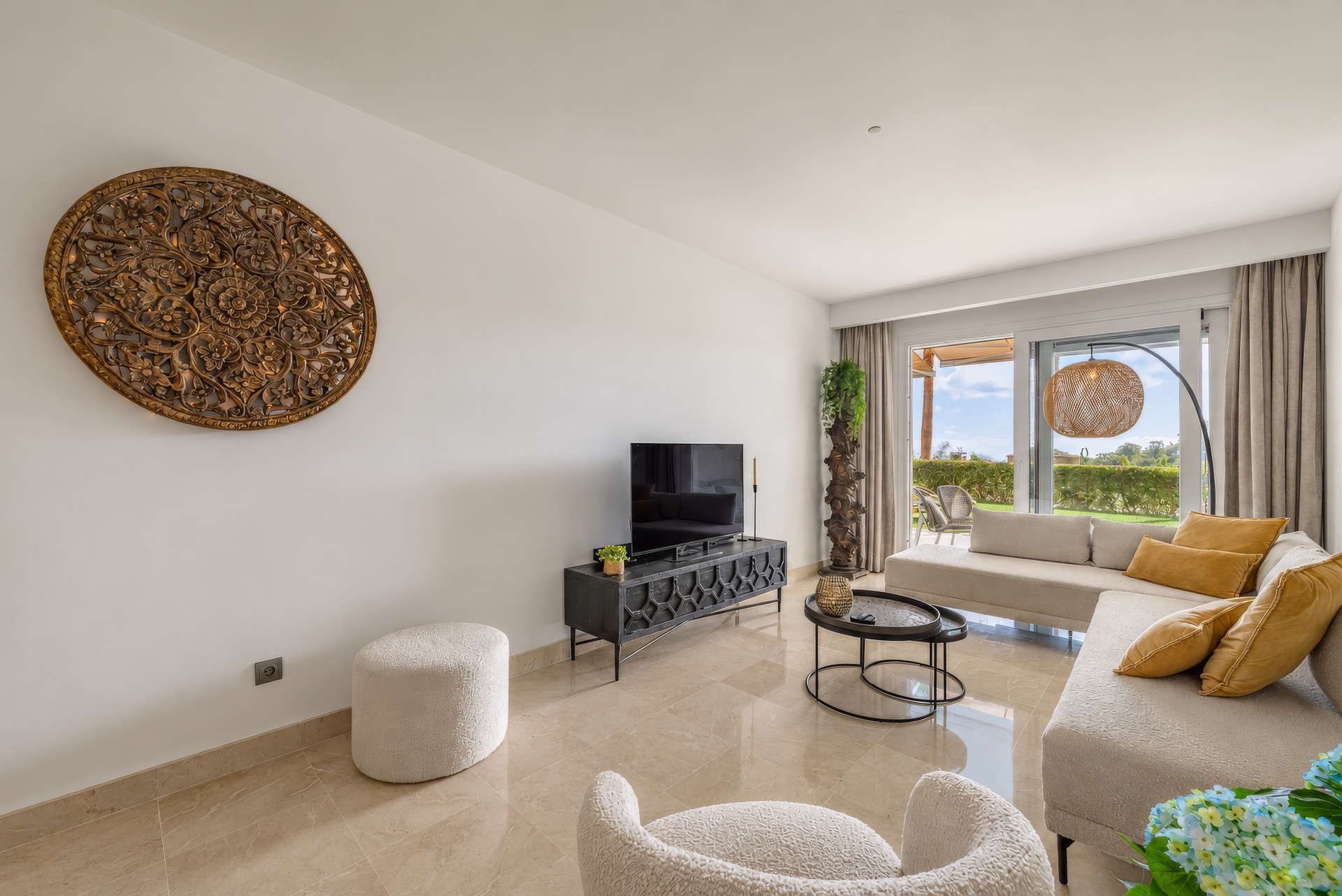 Apartment in Artola - Image 3