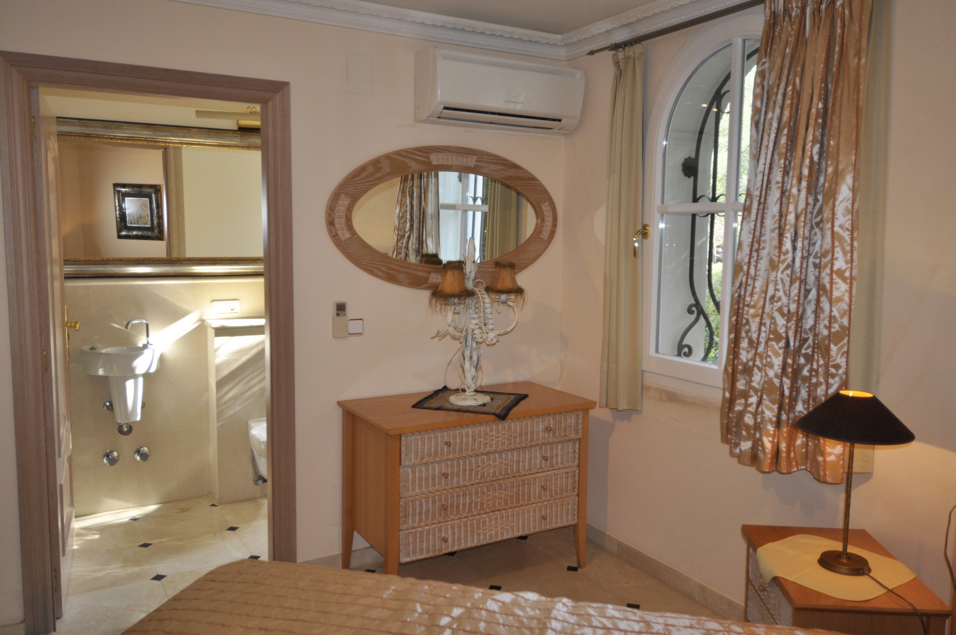 5 Chambres - Villa dans Dénia - Revente