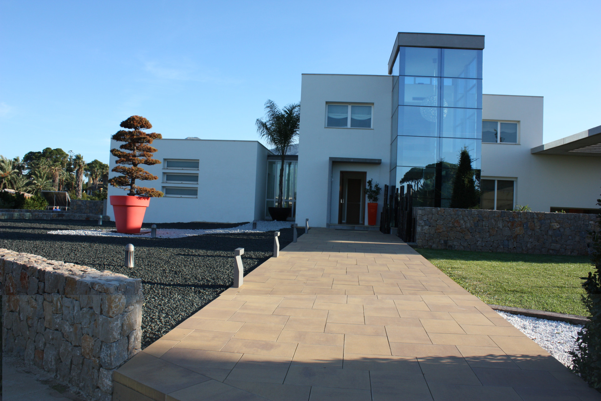 3 Dormitorios - Chalet independiente en Dénia - Reventa