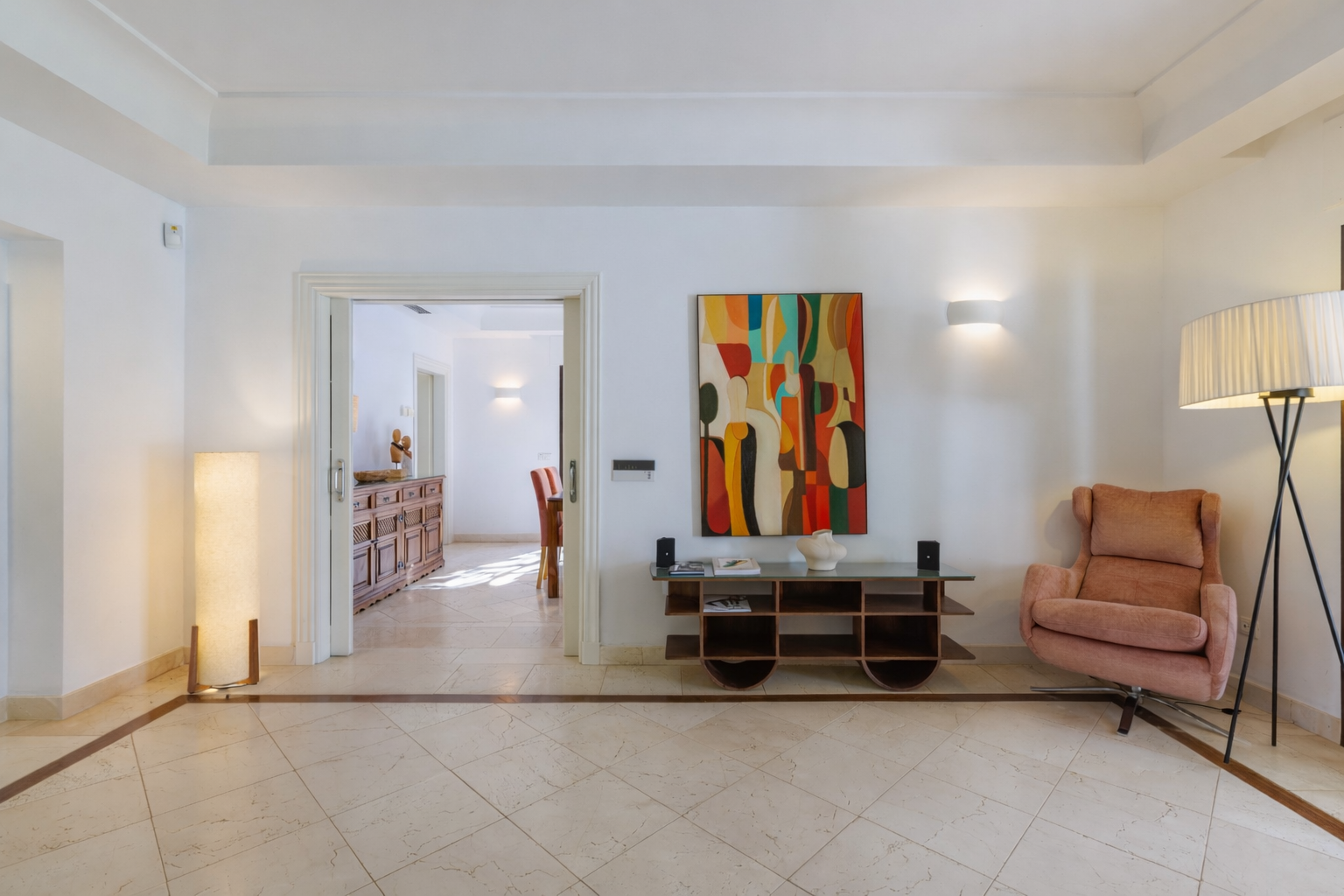 Beachside <b>Villa</b> in excellent conditions in Estepona East, <b>Estepona</b> - 4