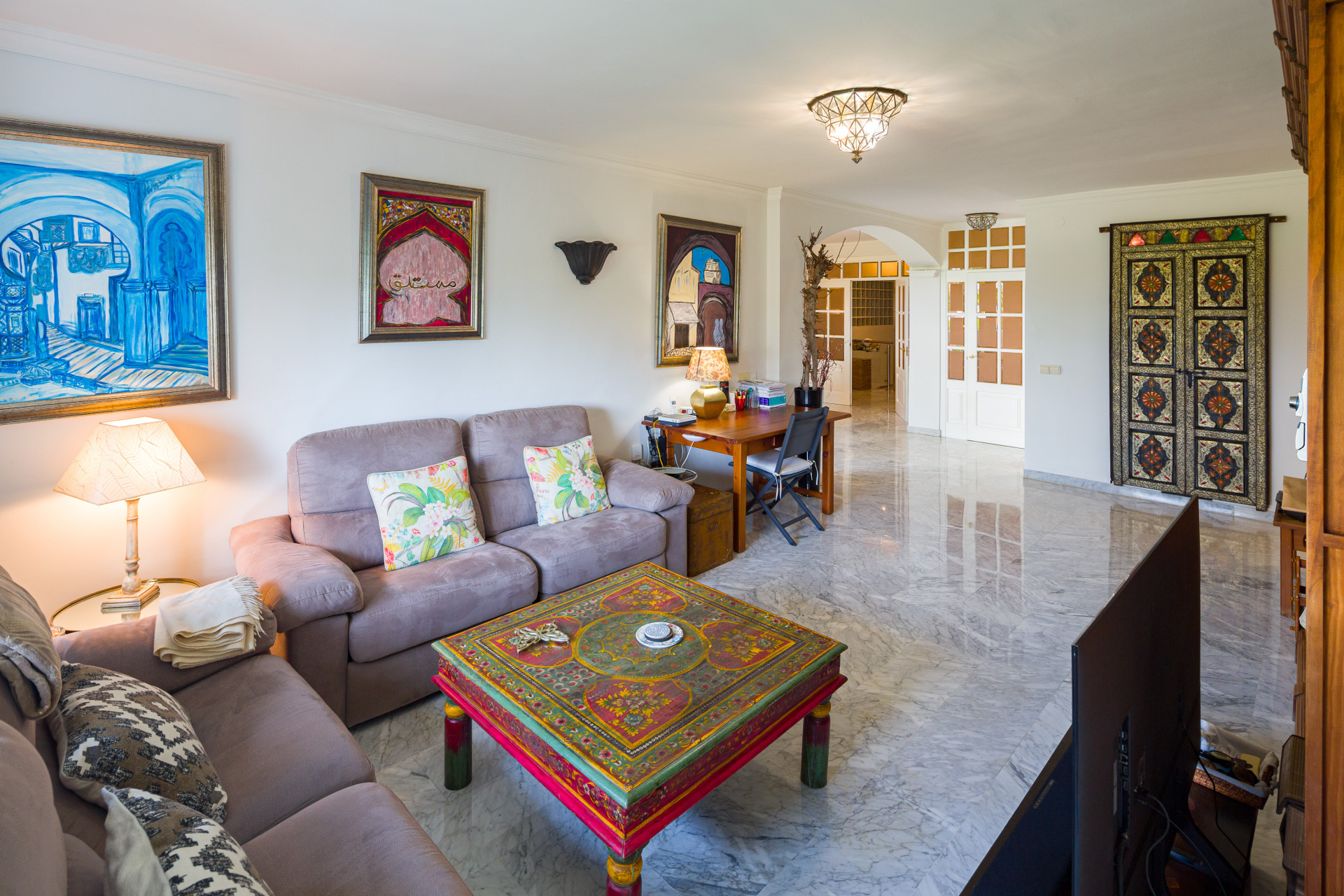 Excelente <b>Bajo Duplex</b> con vistas al mar en <b>Puerto Banus, Marbella</b> - 4