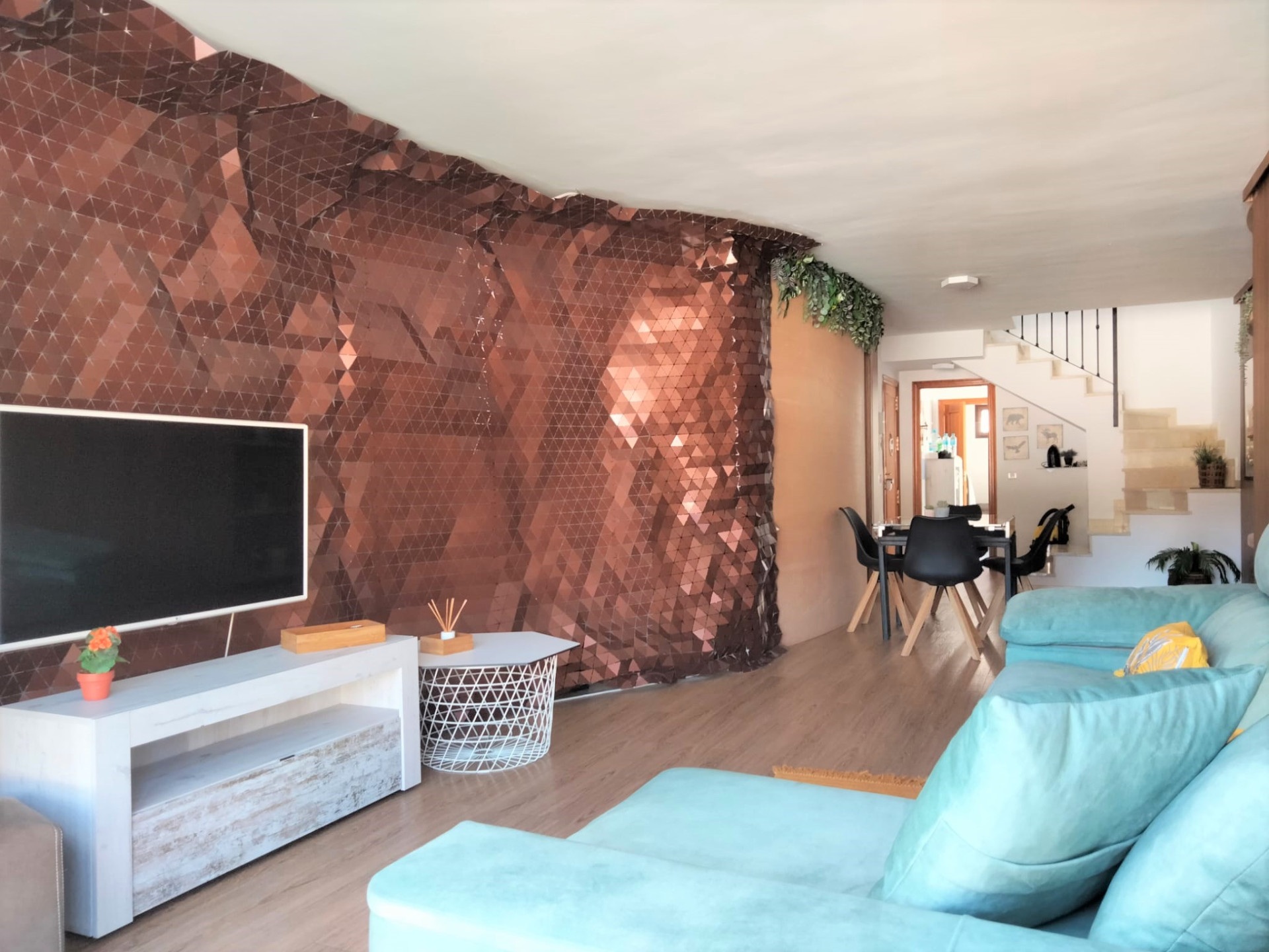 <b>Duplex Penthouse</b> with sea views in <b>Benahavis</b> - 3