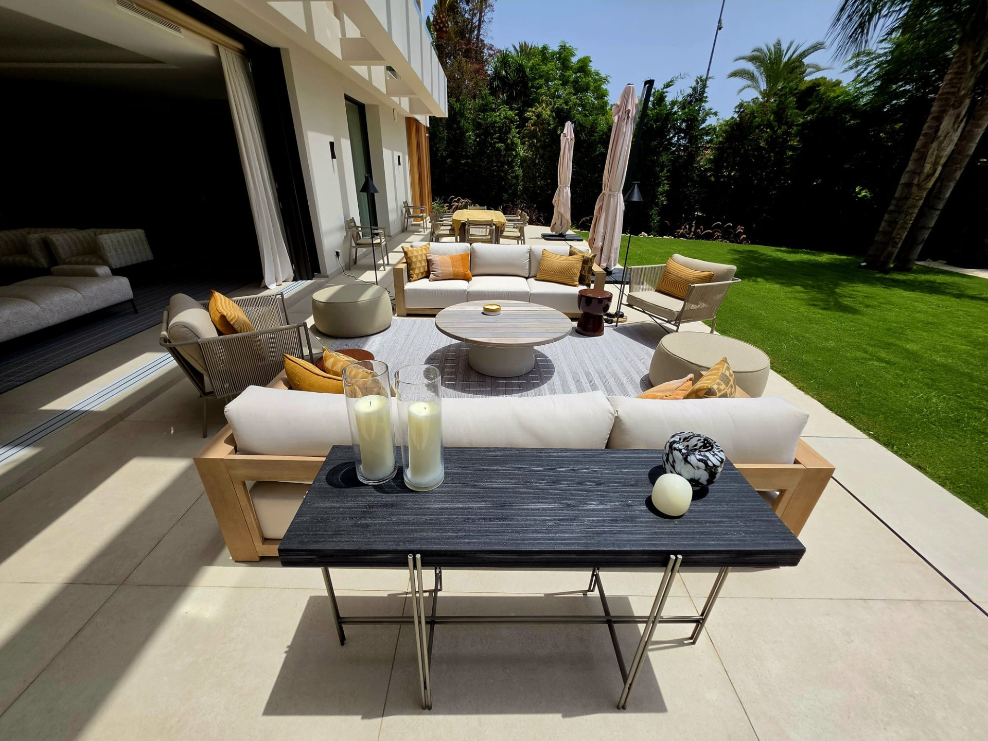 Luxury <b>Villa</b> with panoramic sea views in Los Monteros, <b>Marbella Este</b> - 4